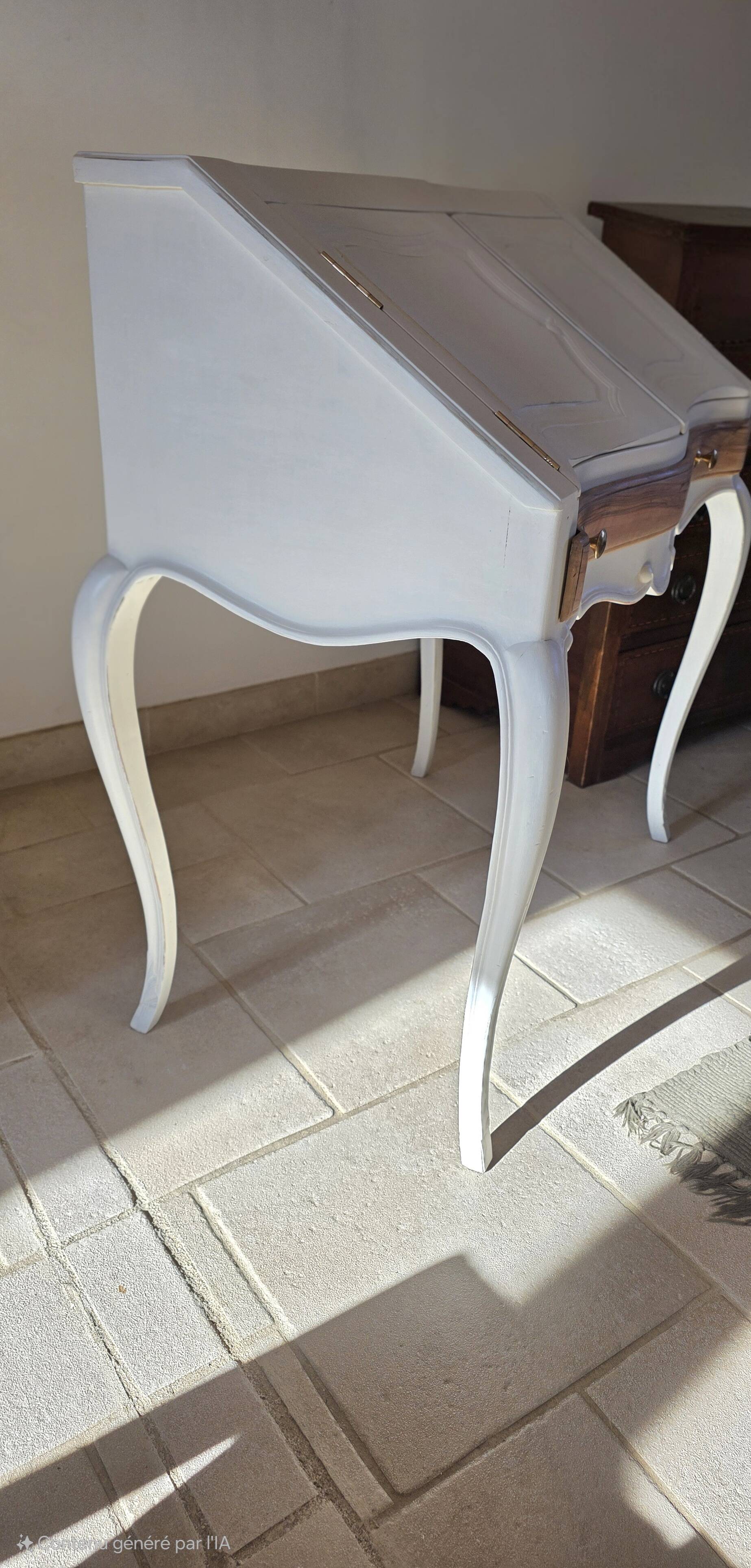 Rococo white foam wood secretary