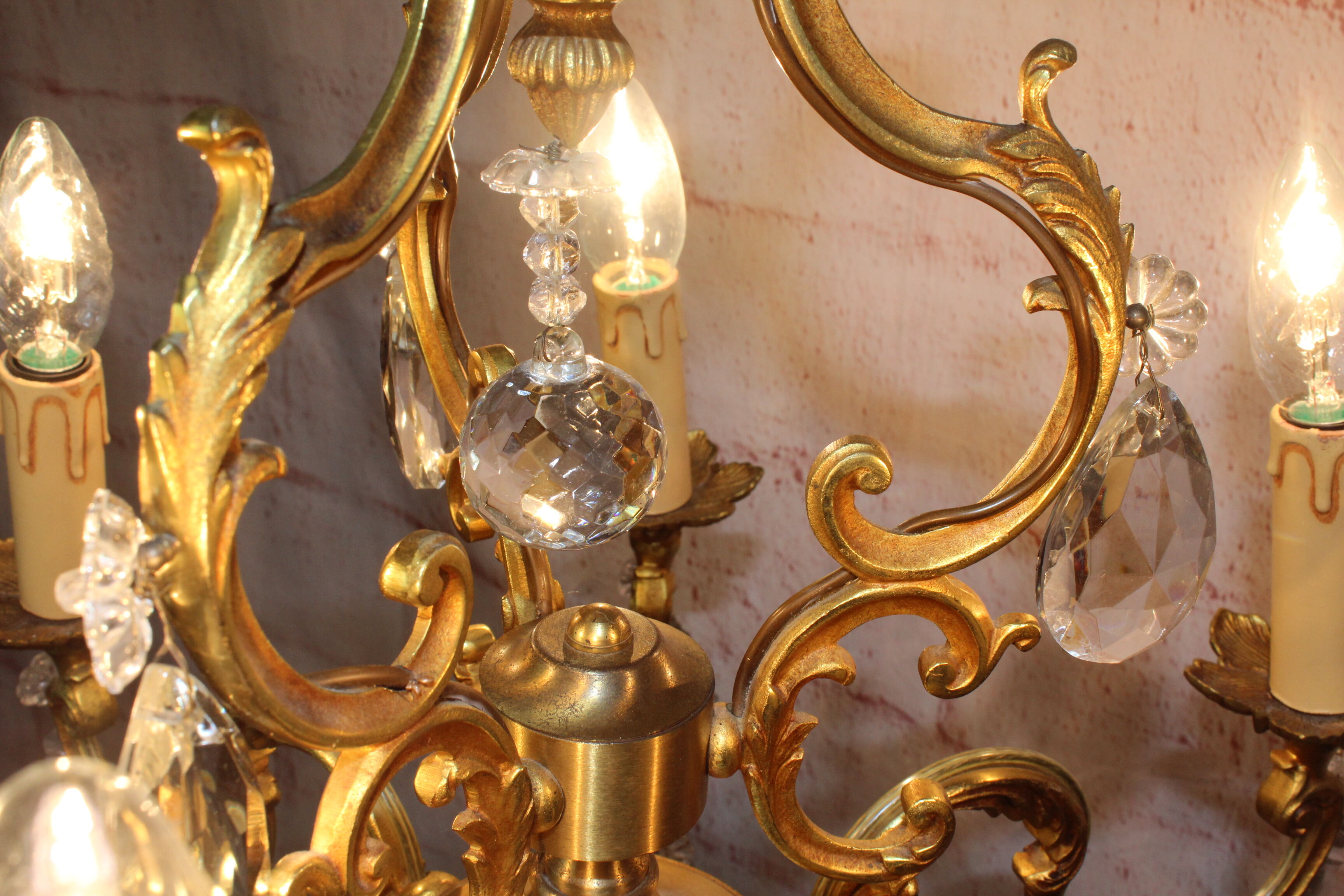 Bronze lusre and crystal grapevines