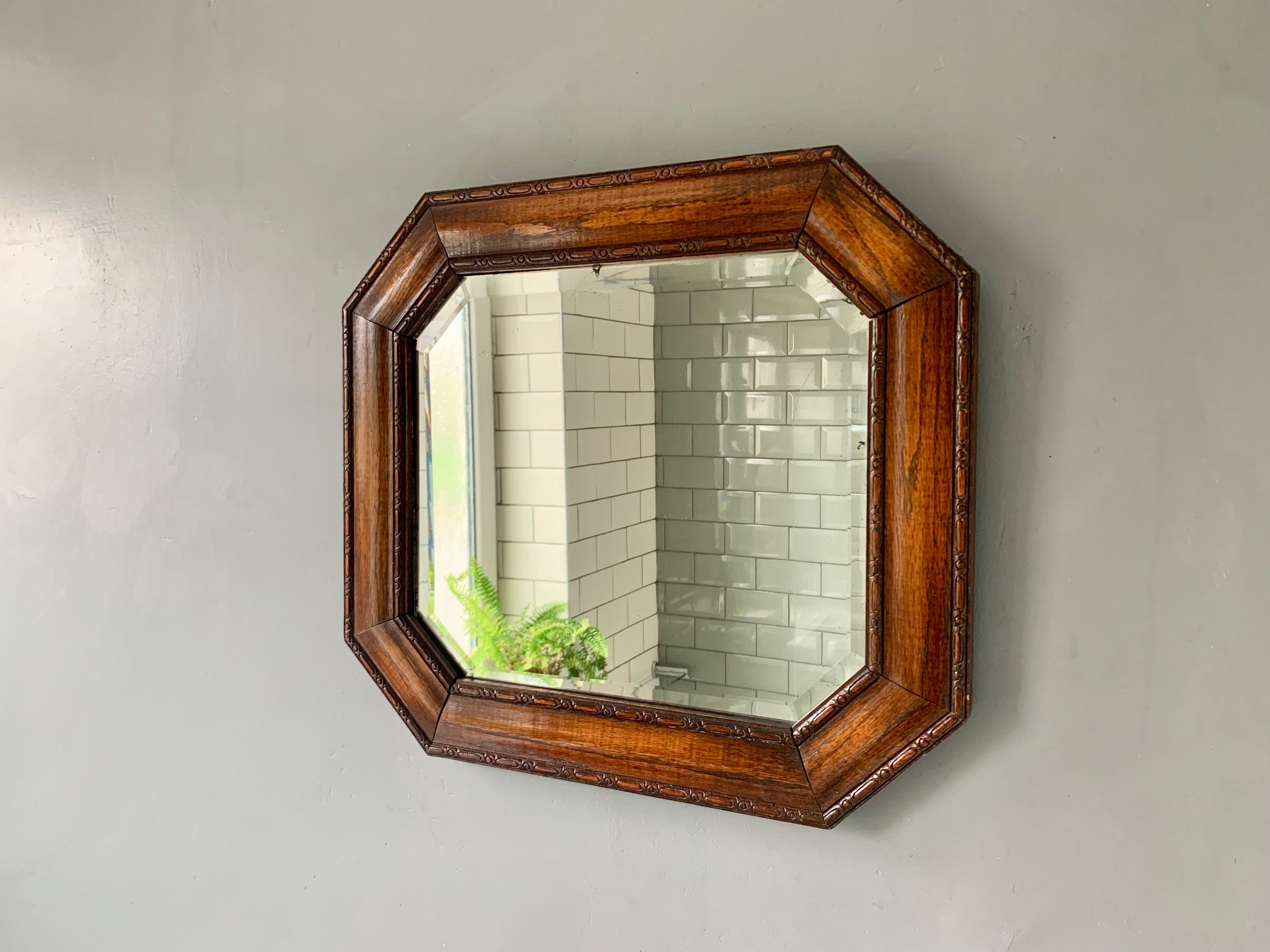 Octogonal mirror, 53x48cm