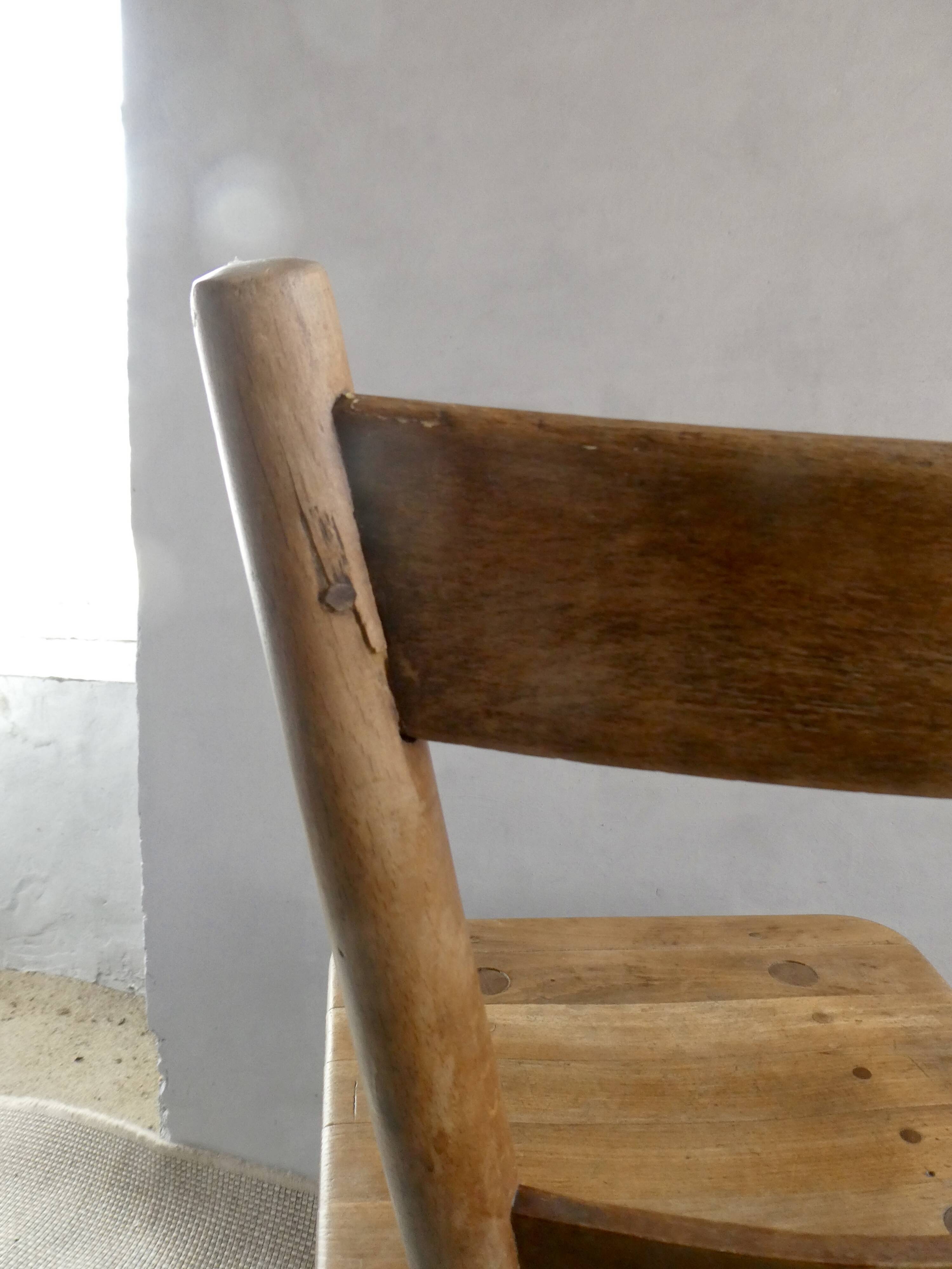 Chaise en bois massif Adolf Schneck de 1947