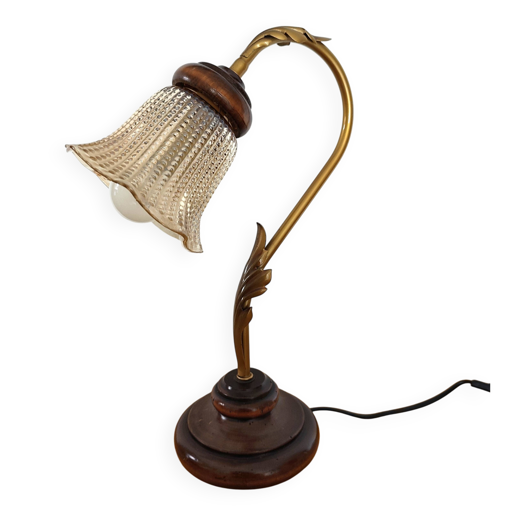Lampe à poser col de cygne dorée et verre tulipe ambrée
