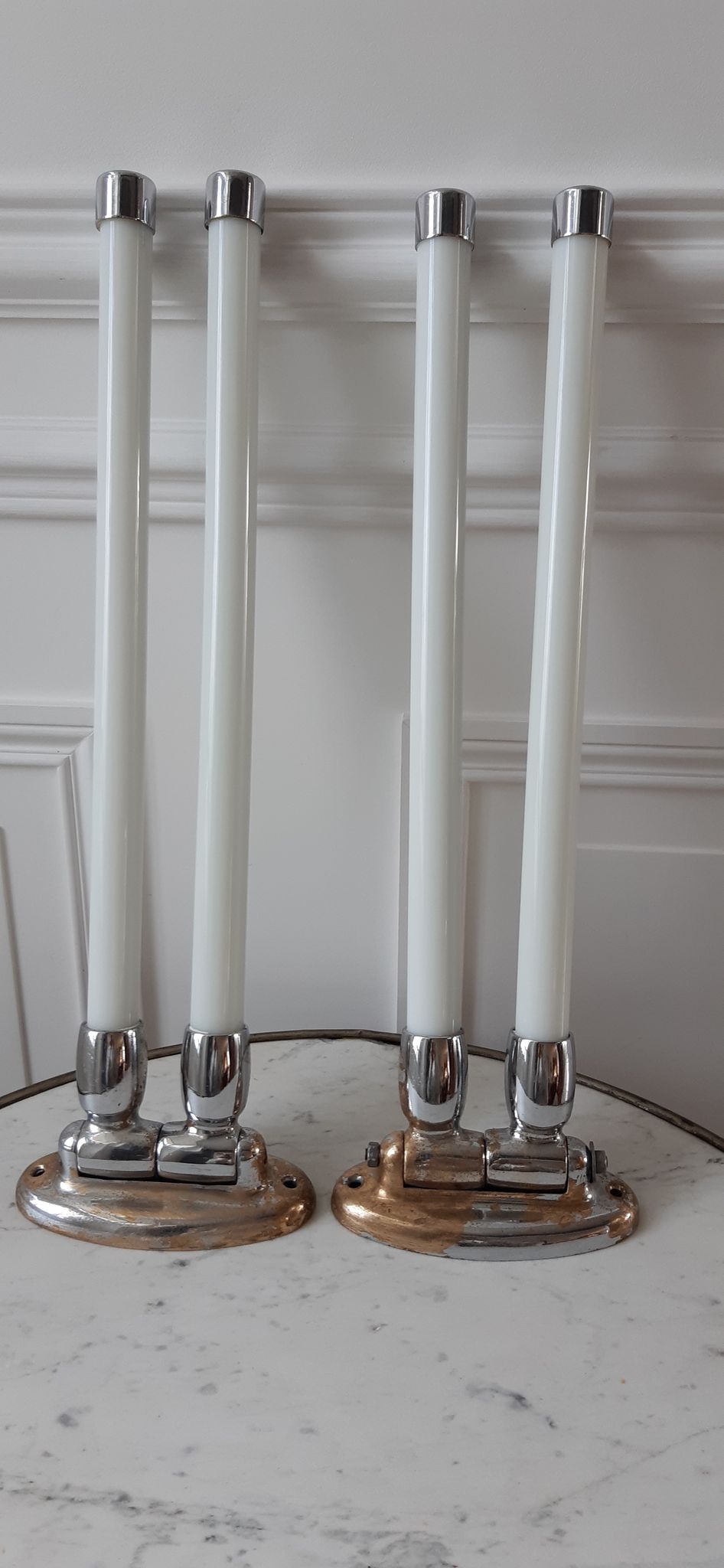 Pair of towel racks 30 years chrome brass and porcelain