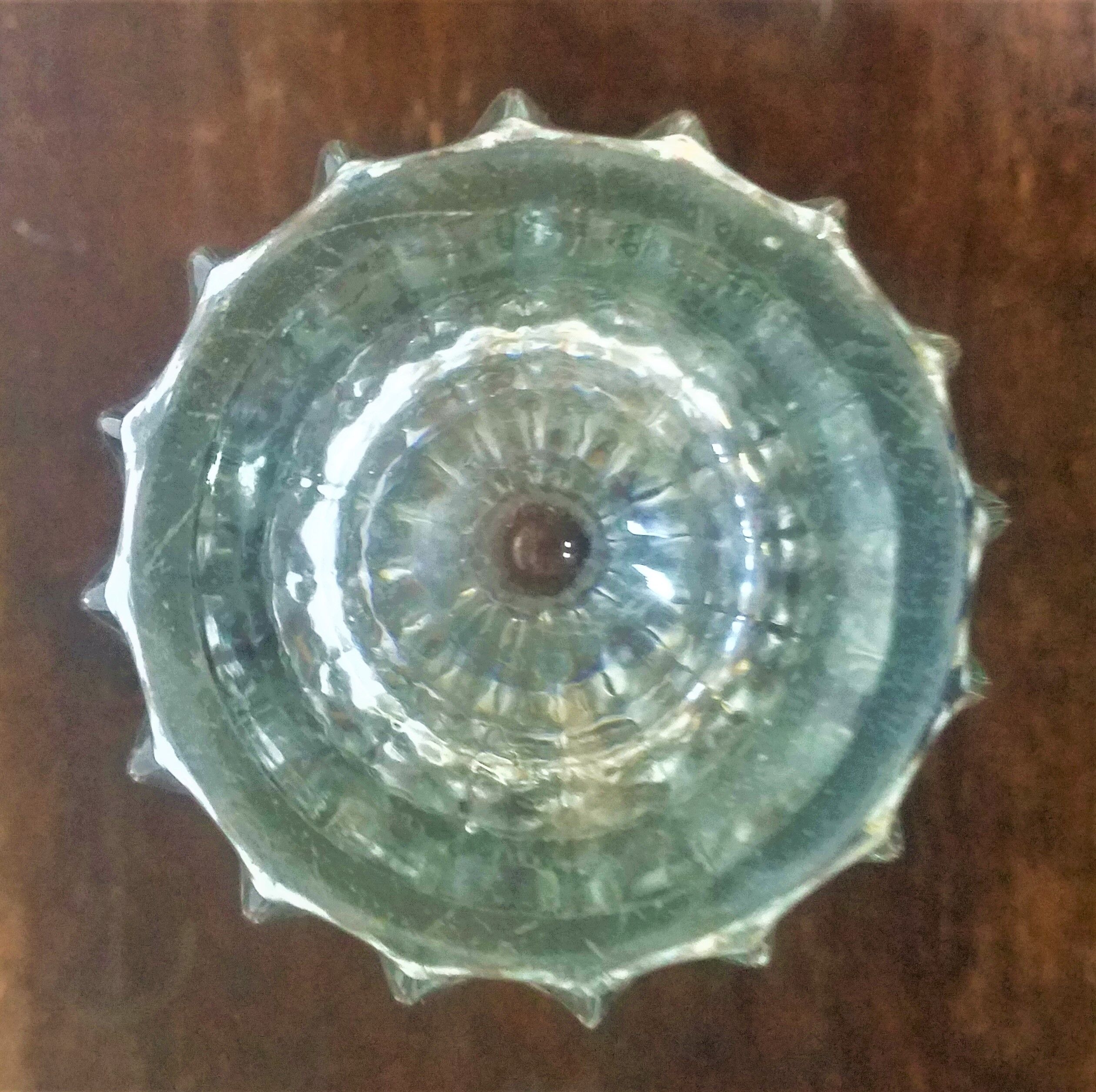 Pointed moulded glass vase