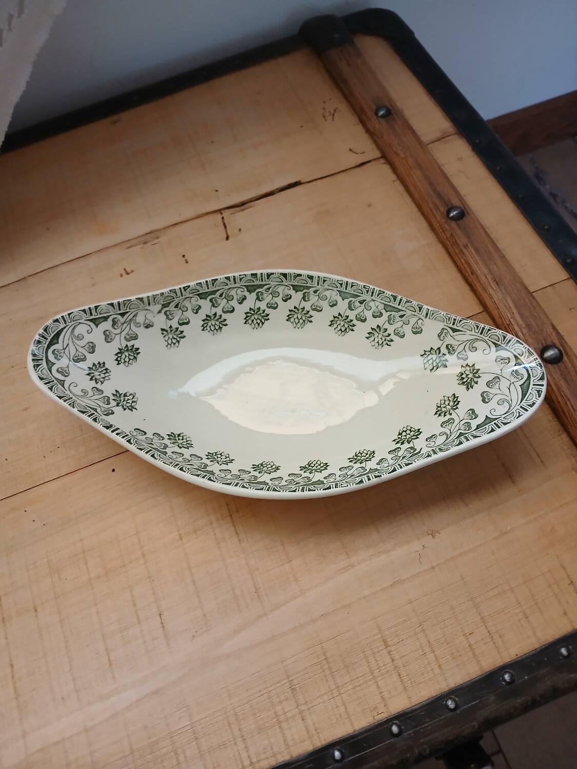 Old Iron Earth Dish