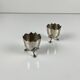 Paire de coquetiers anciens tripodes en maillechort, style Art Nouveau, vers 1900-1925