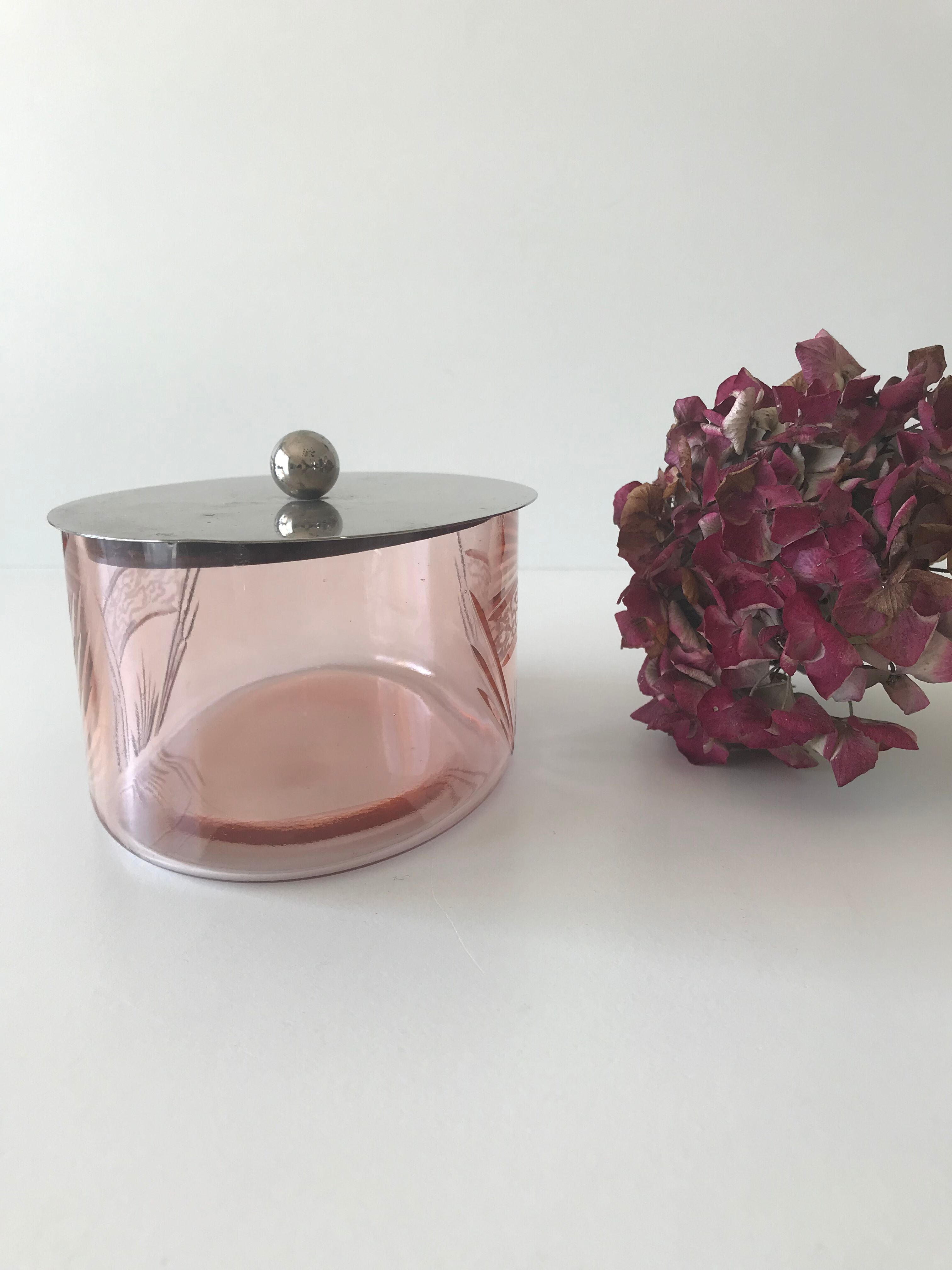 Oval glass candy