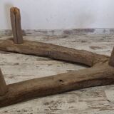 Atypical brutalist bench