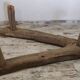 Banc brutaliste atypique