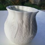 Vase en biscuit