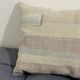 Coussin en toile ancienne style Kilim