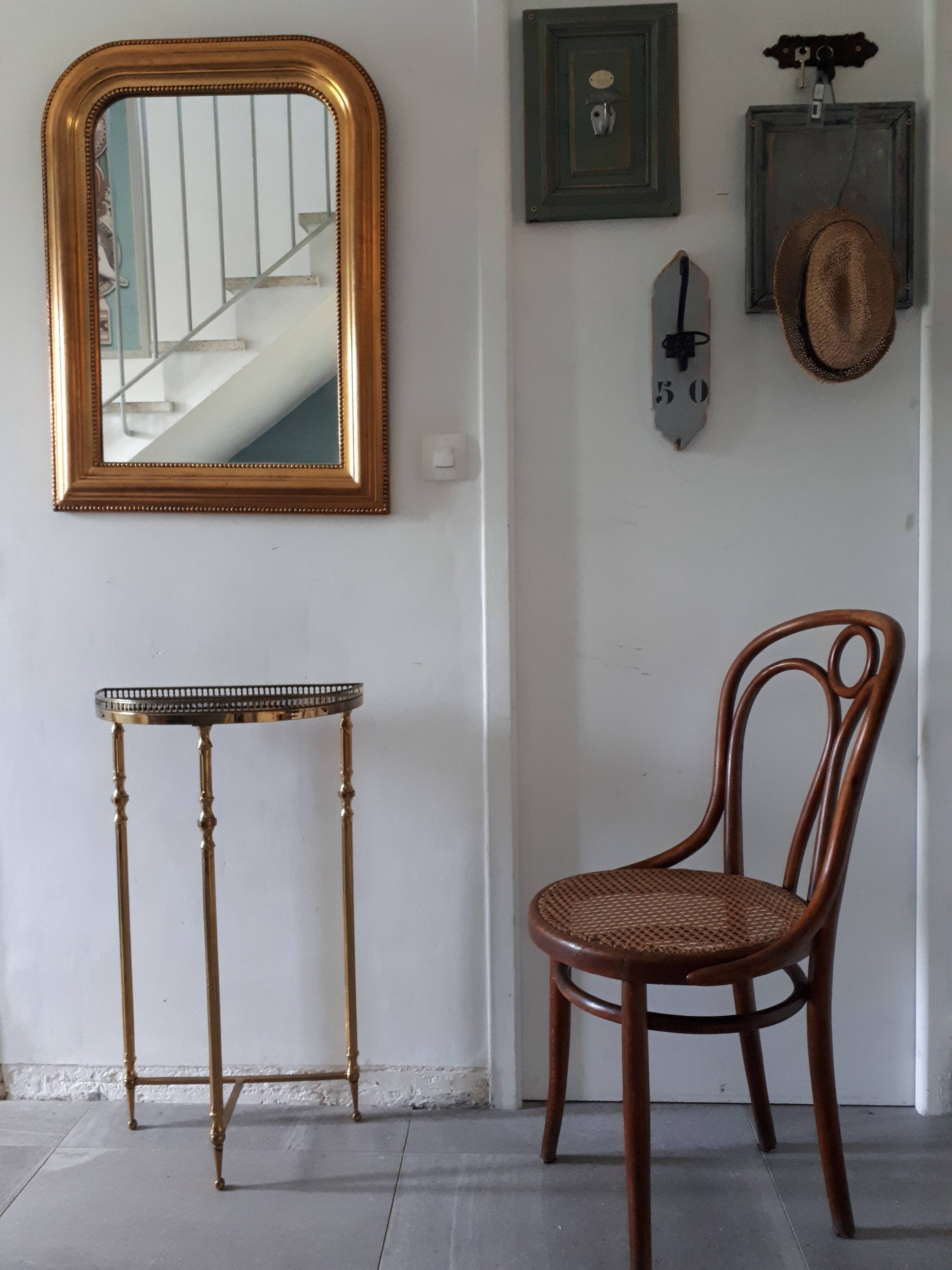 Thonet chair Number 19