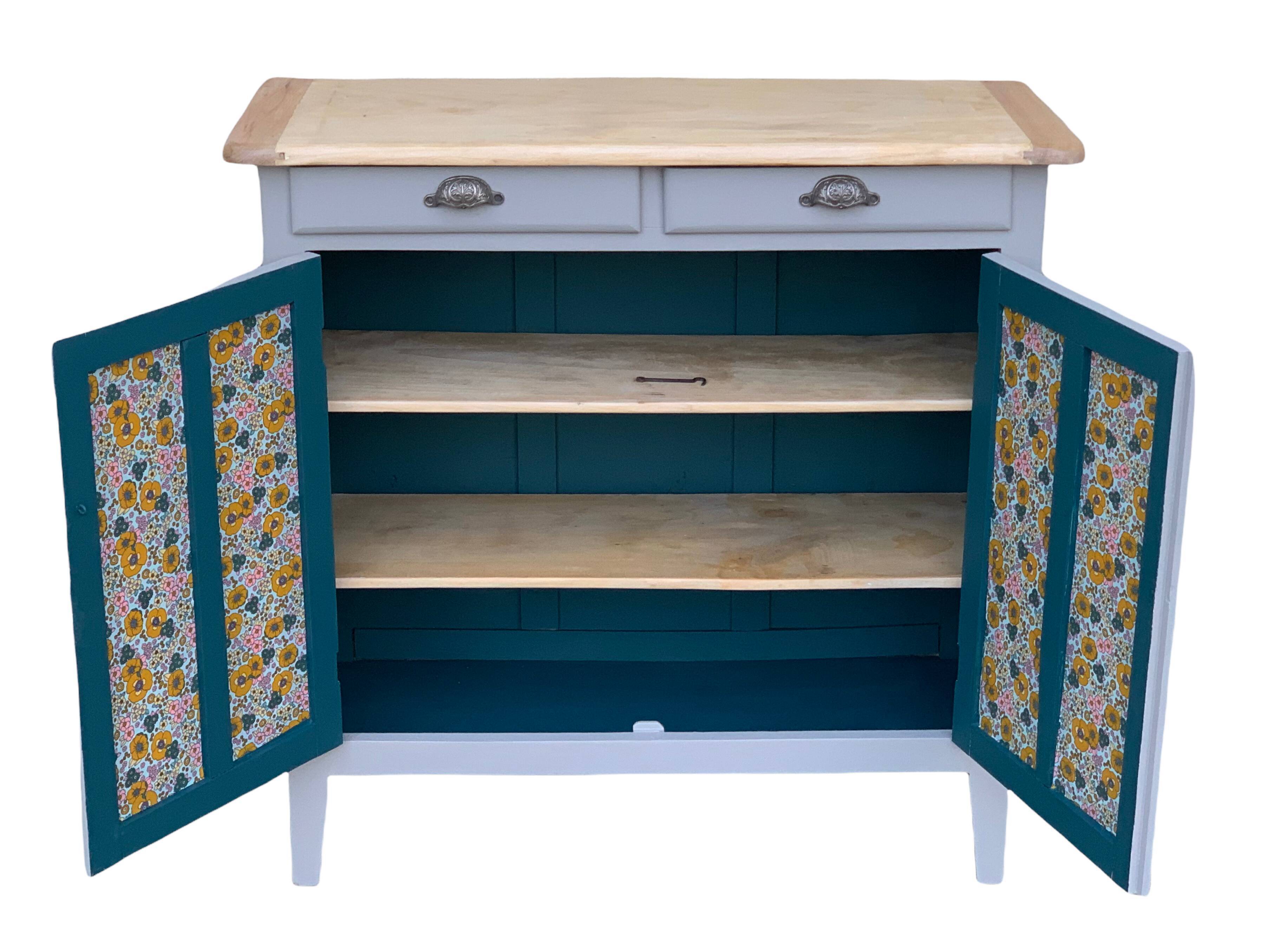 Vintage Parisian buffet 100x100