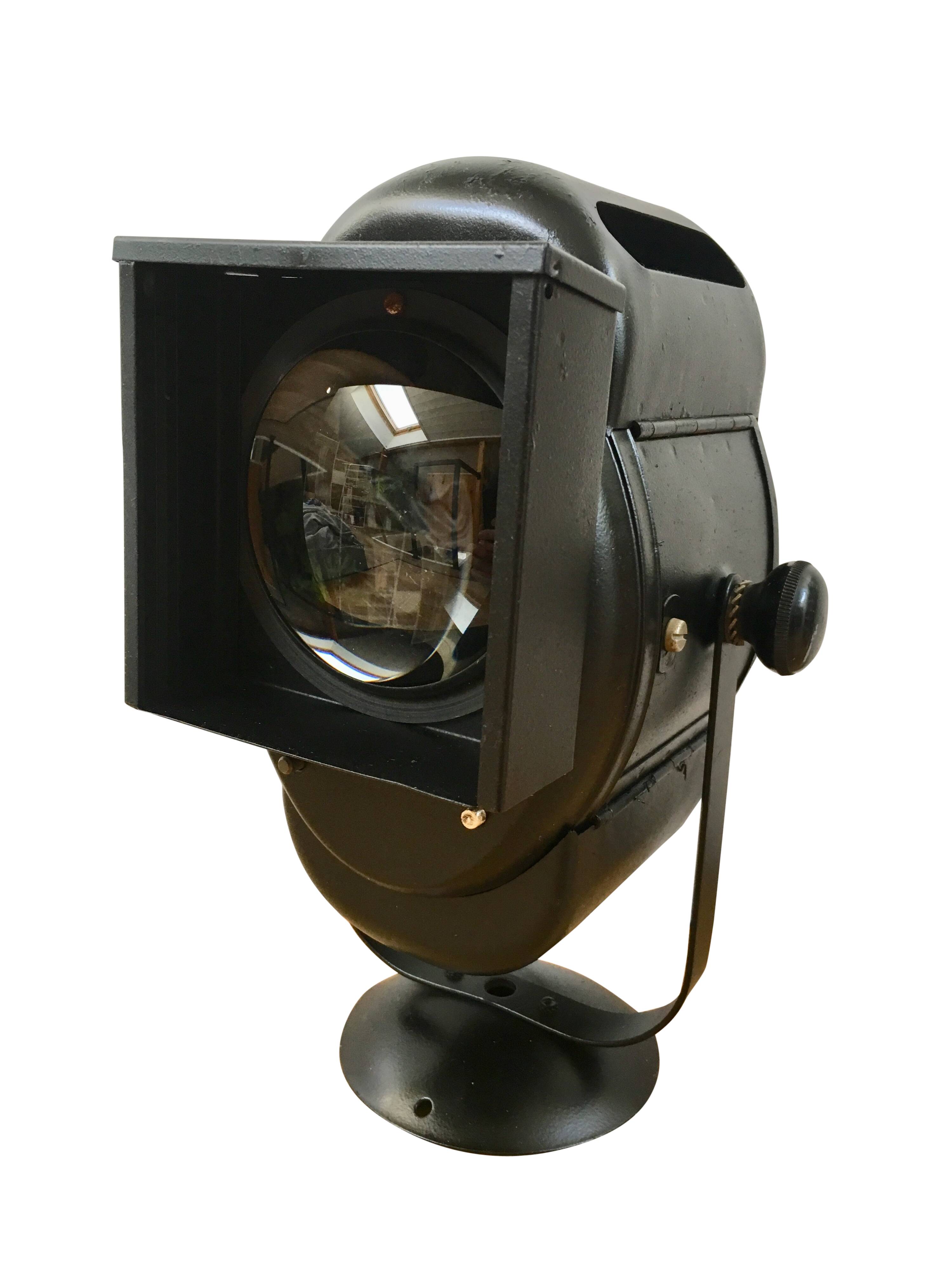 Vintage studio projector Cremer