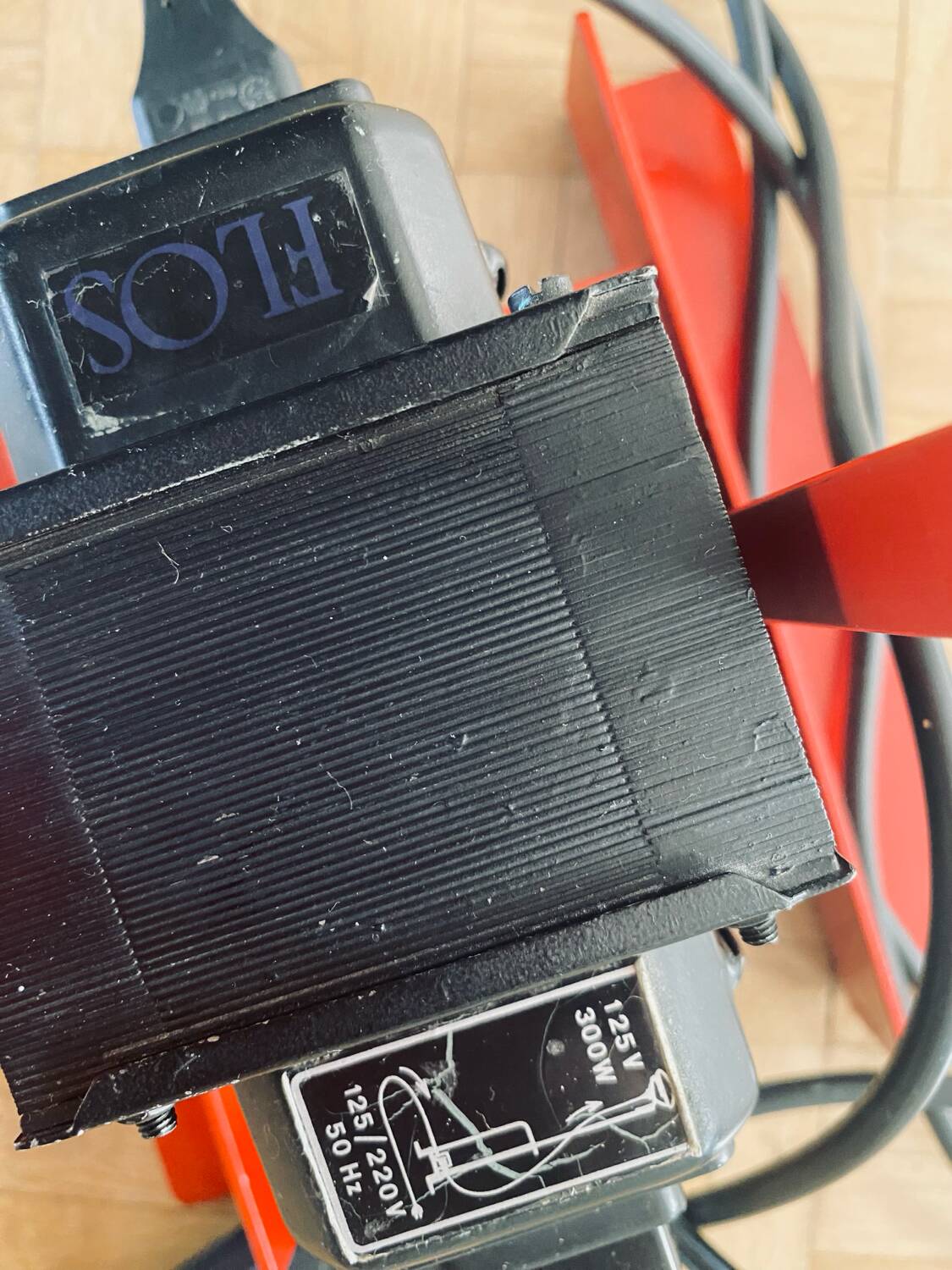 Lampadaire Toio Flos - rouge - première édition