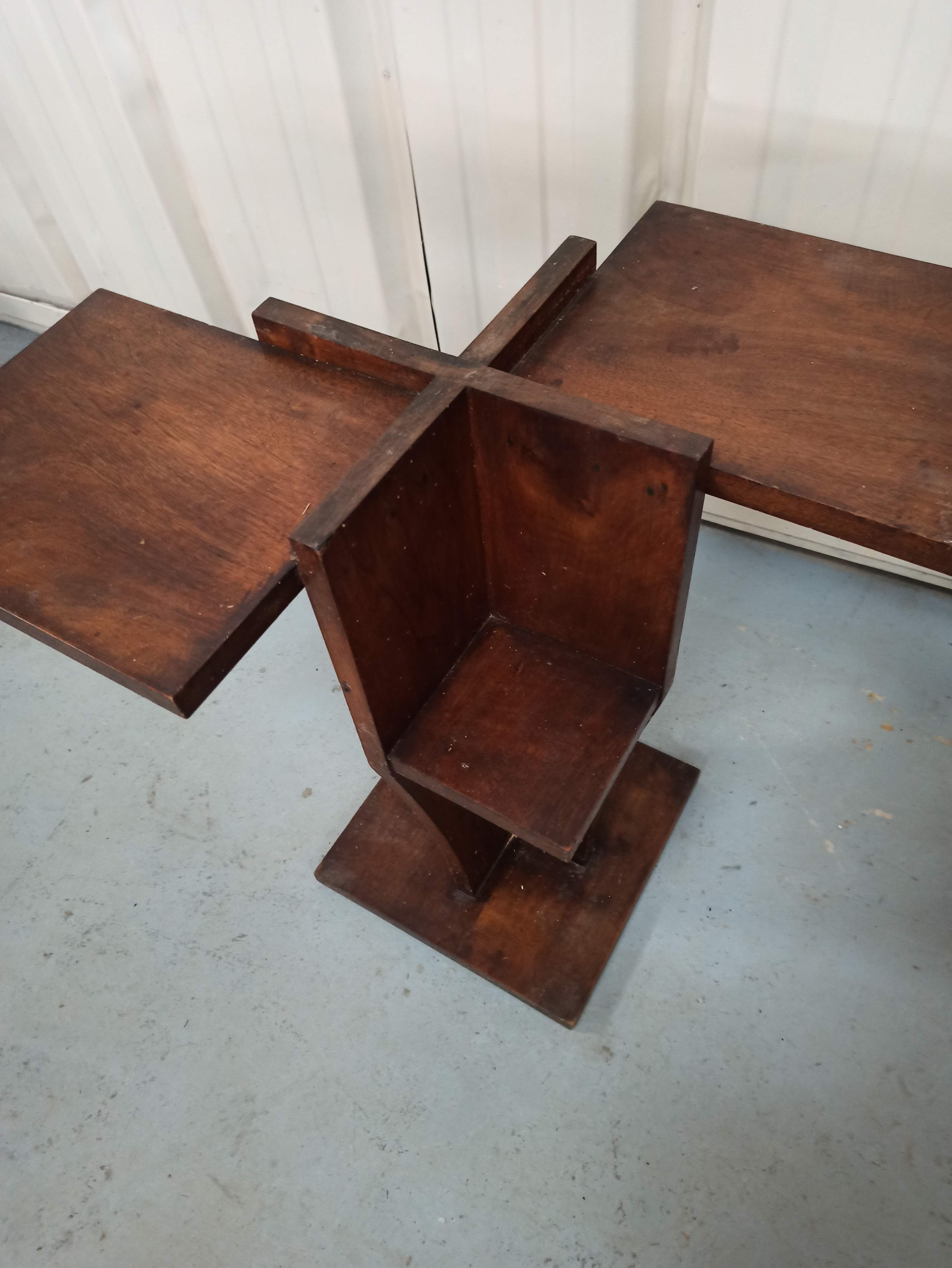 Shelf console harness in wood art deco