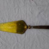 Silver-lined and gold-plated pie server
