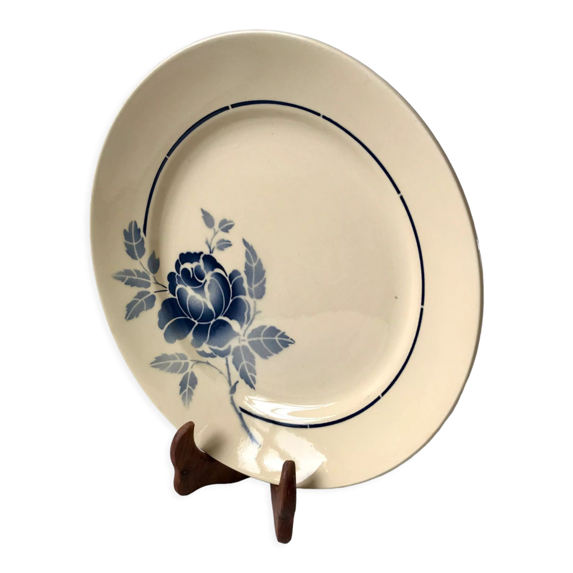 Round dish blue flowers Saint-Amand years 30-40