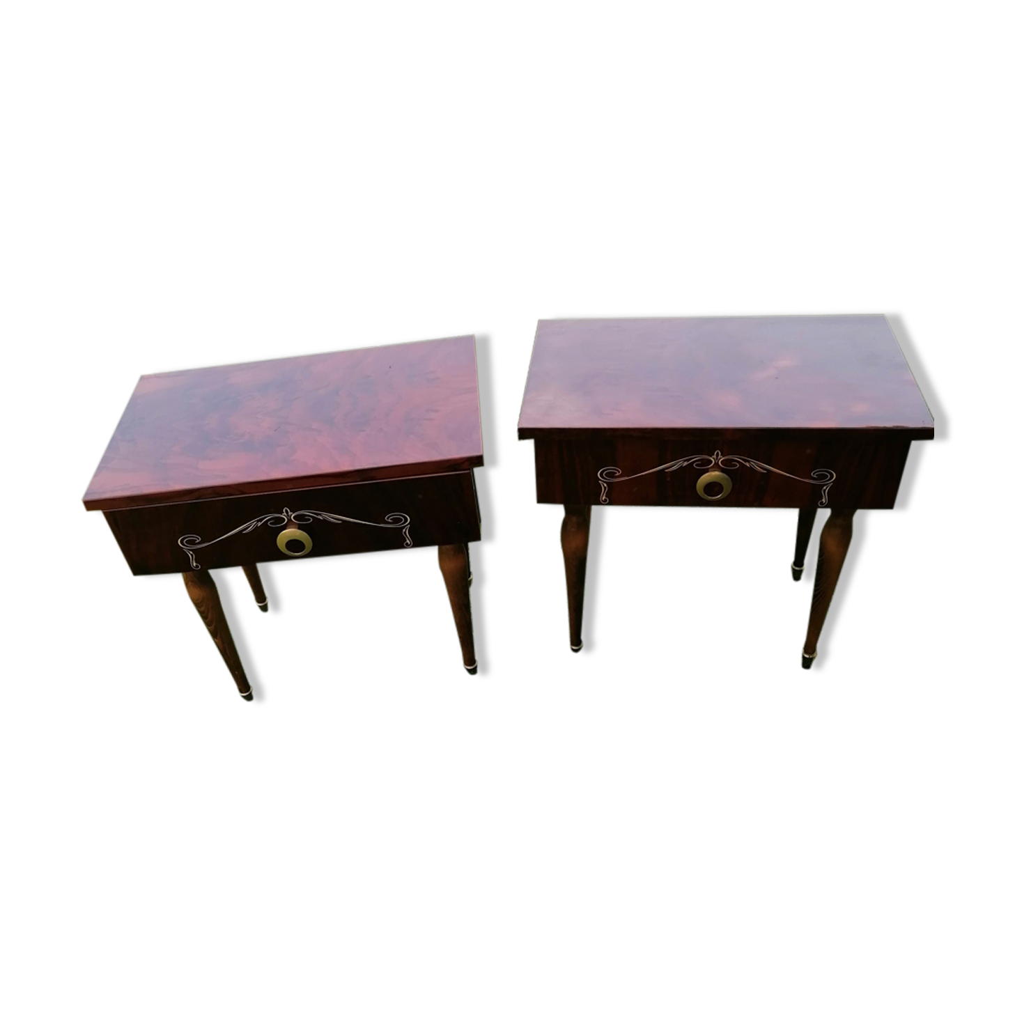 Paire de tables de chevet