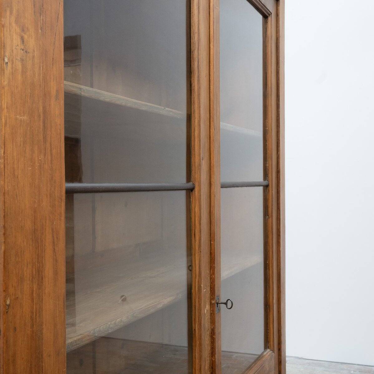 Vitrine en bois française antique, 1900