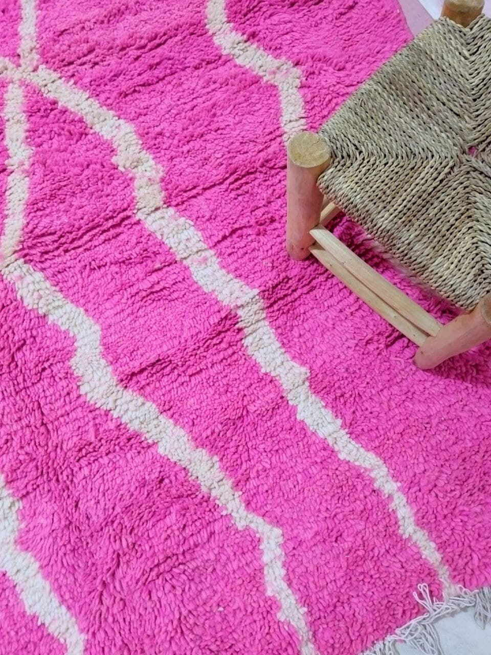 Pink berber azilal carpet 300 x 190 cm