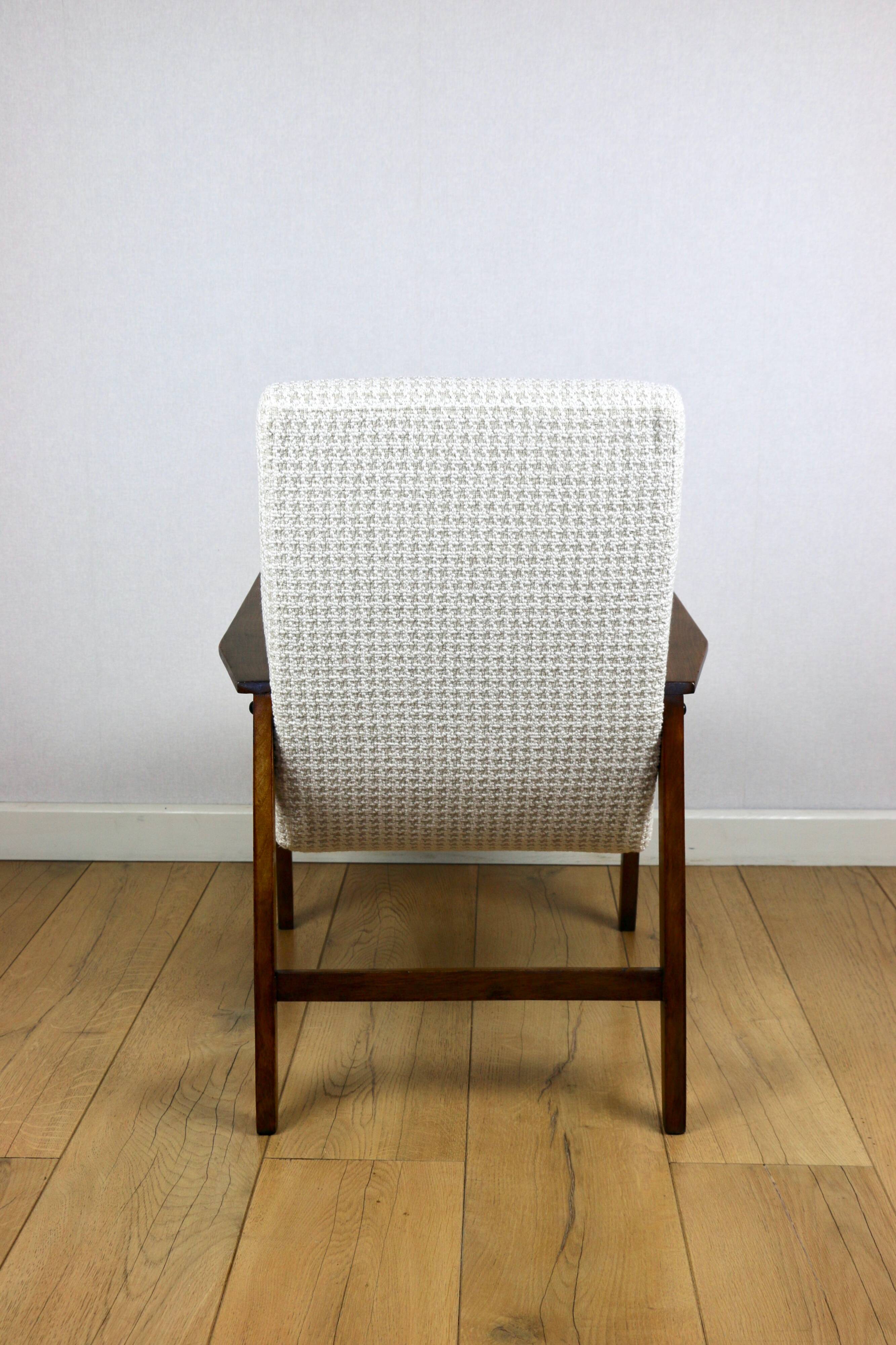 Vintage loft armchair herringbone natural fabric model from the 70s