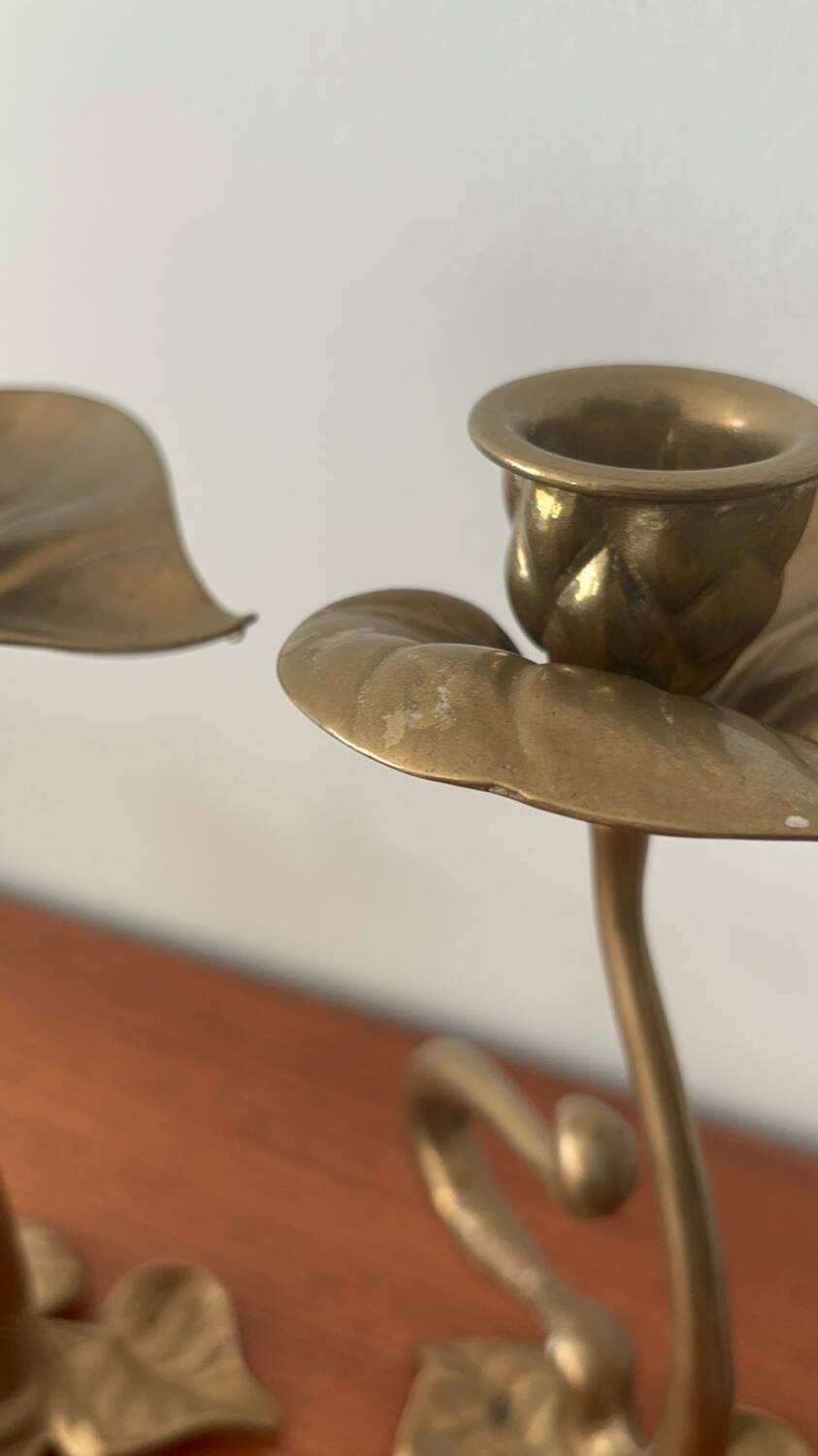 Set of 2 vintage candle holders bronze alloy – Metal flower candle holders gold