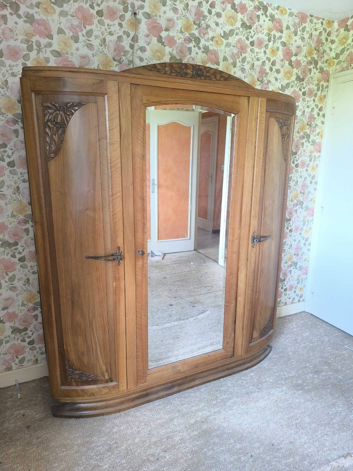 Art Deco wardrobe with mercury mirror