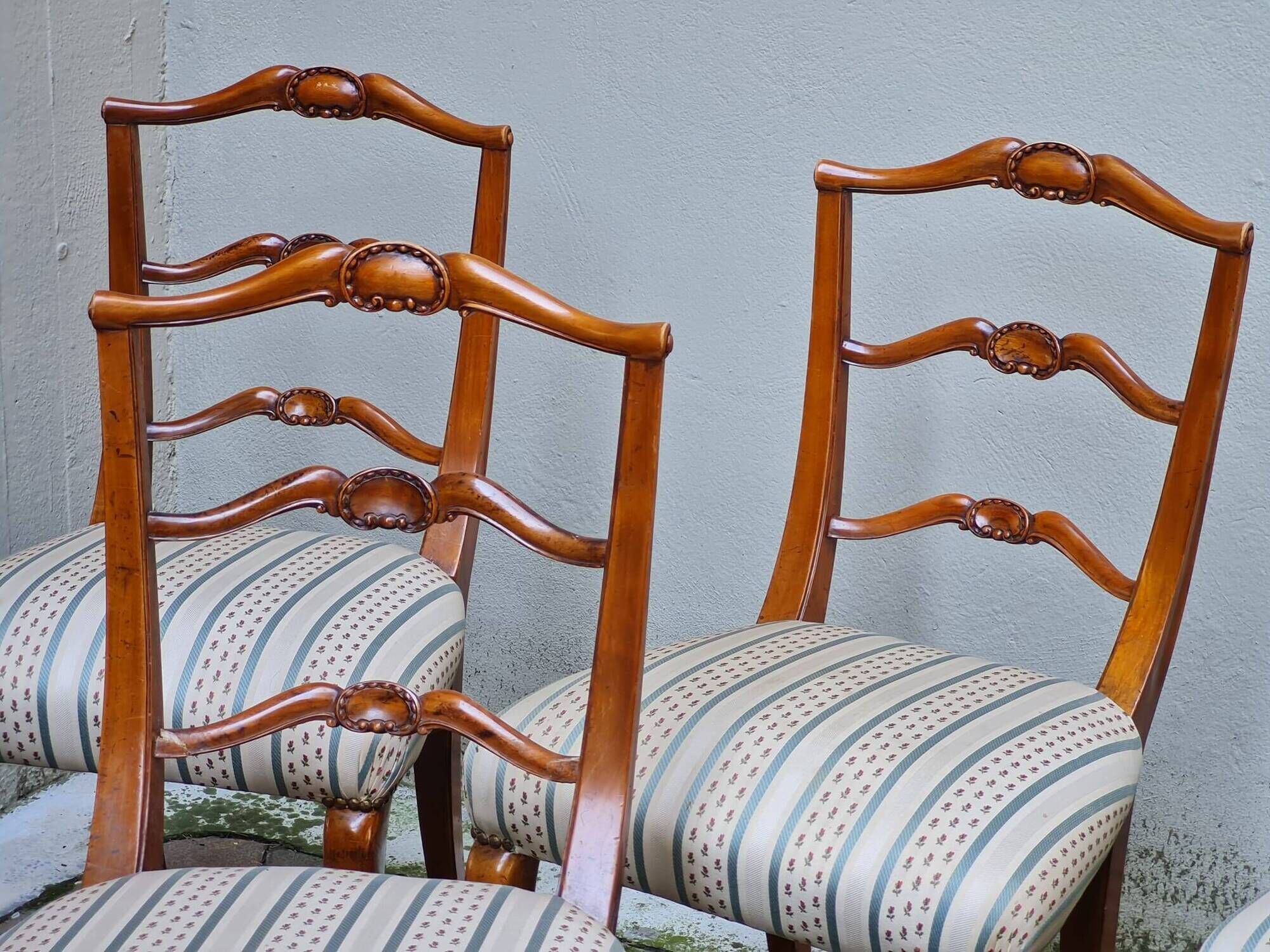 Set of 6 vintage chairs in Chippendale Revival style.