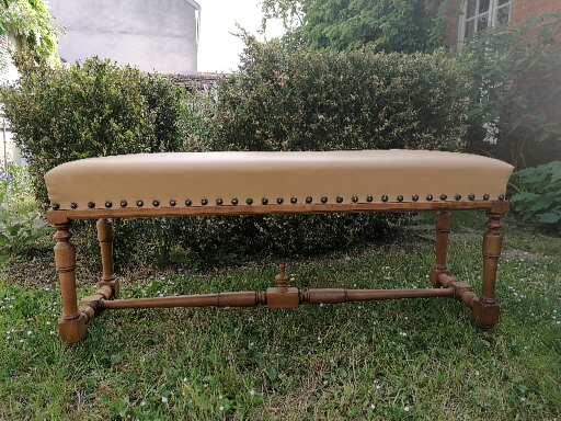 Footstool bench