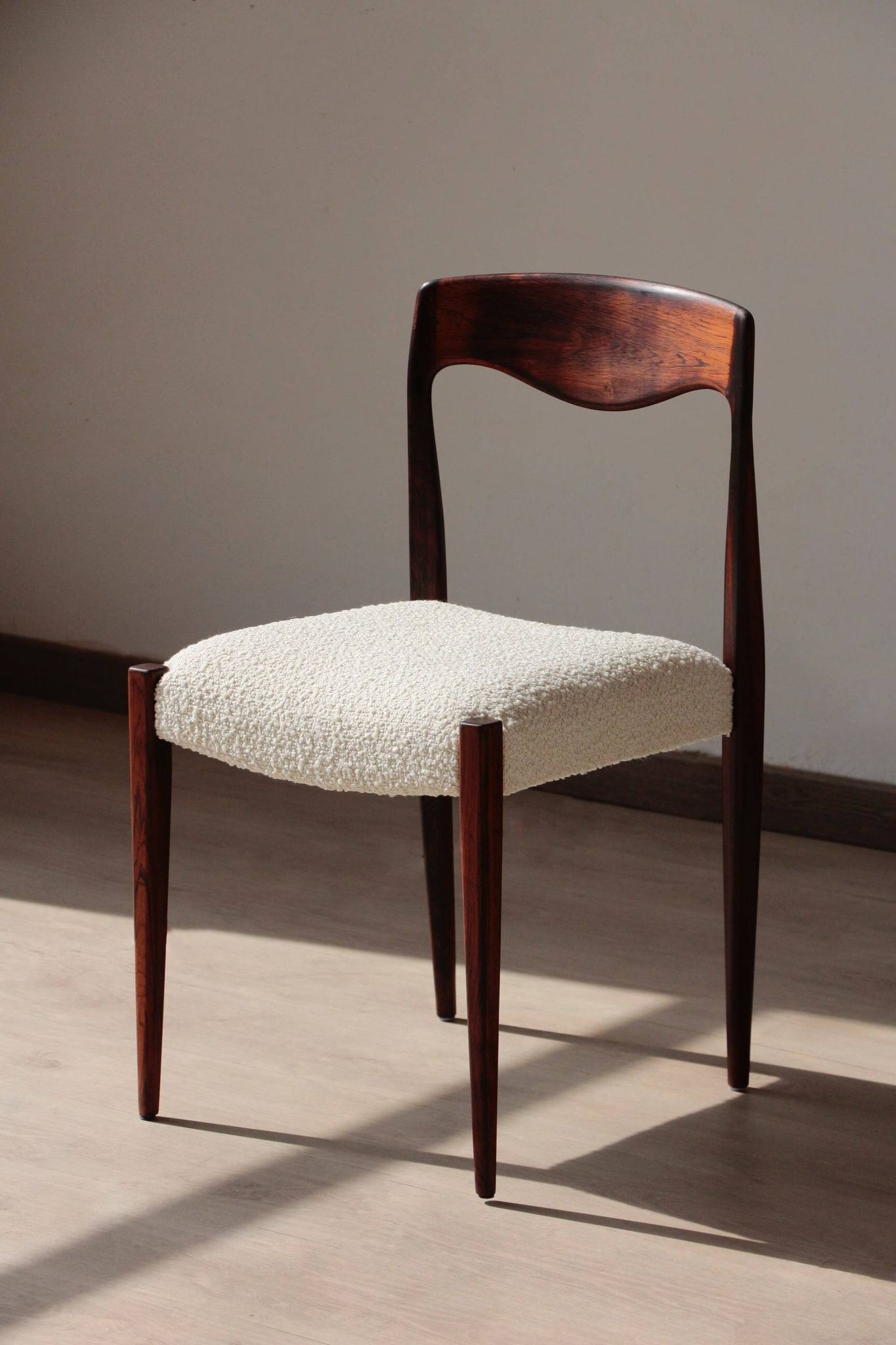 Set of 4 Scandinavian rosewood chairs – Otto Møller style | Vintage