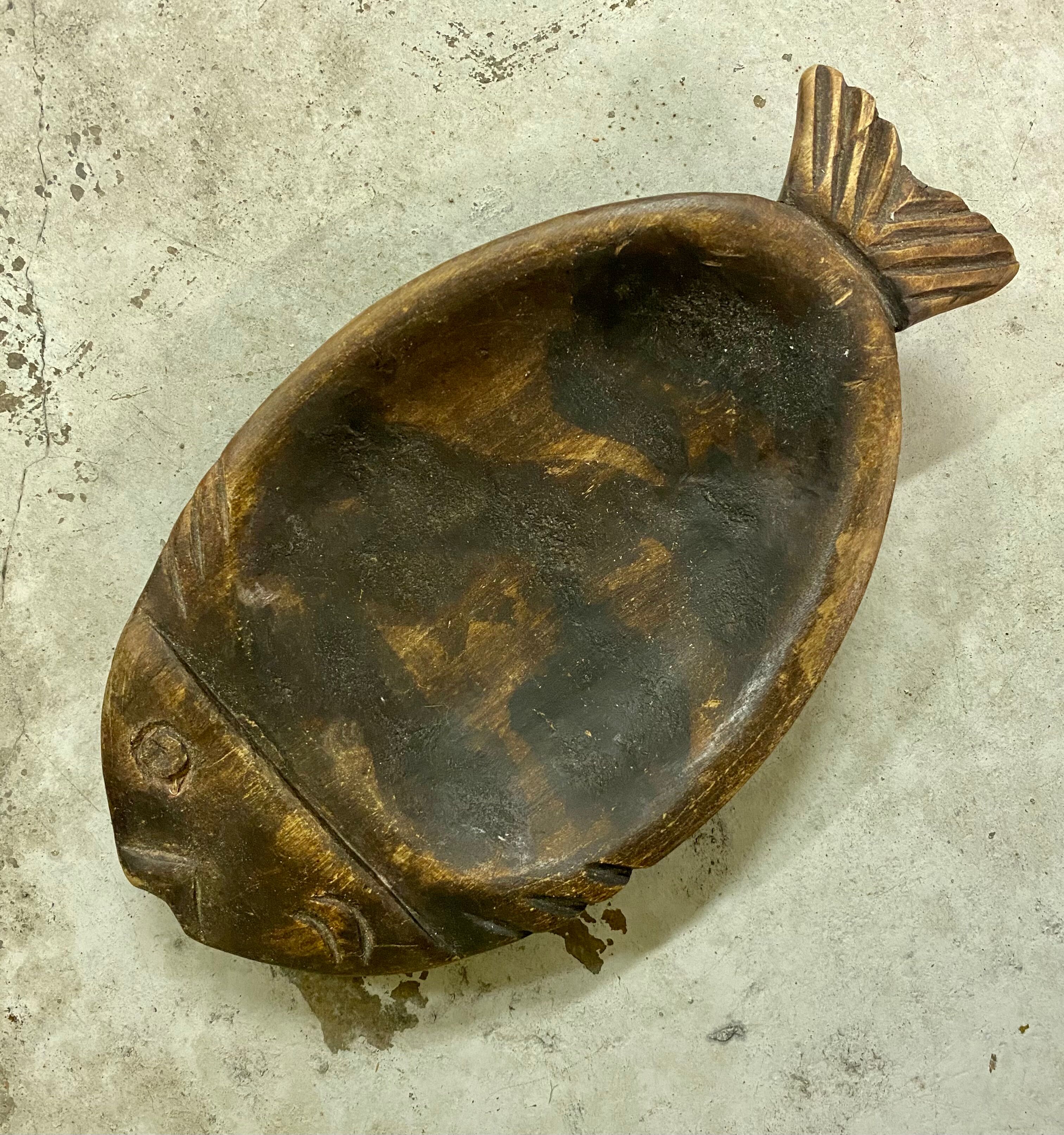 Wooden dish fish