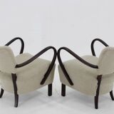1930s Pair of Jindrich Halabala Art Deco H-237 Armchairs in Bouclé, Restored