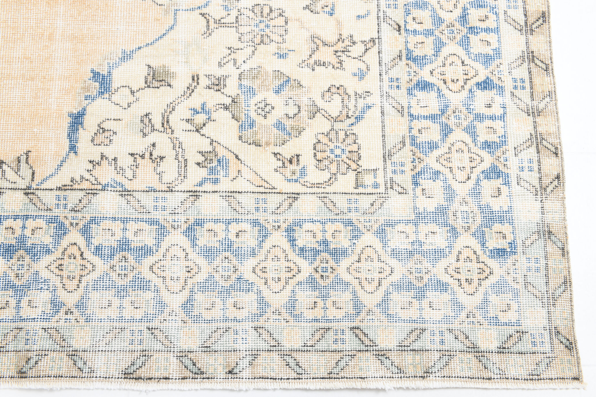 Blue rug 237x336cm