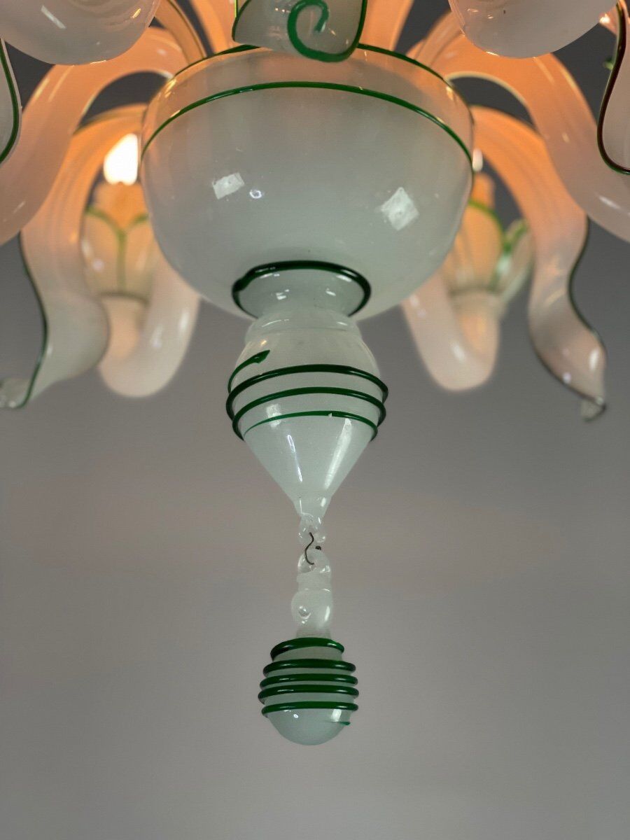 Venetian chandelier in opaline white and green Murano glass