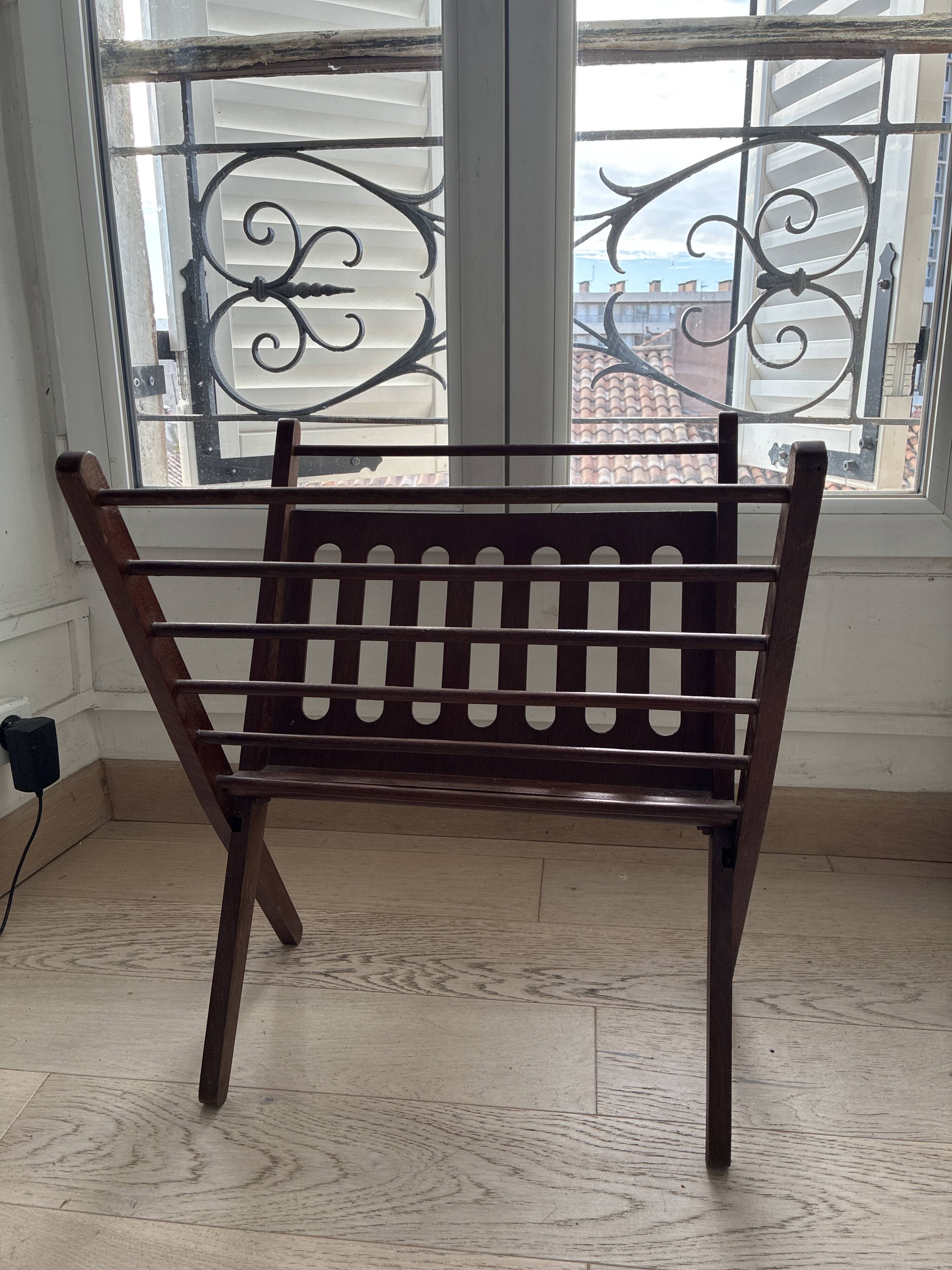 Braakman magazine rack