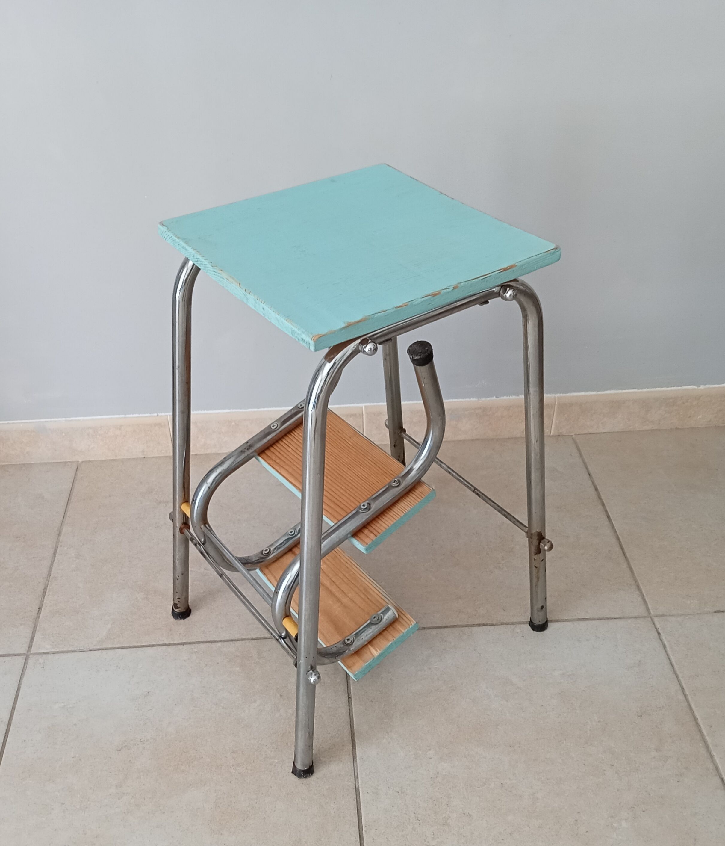 Vintage stepladder stool 70s/80s