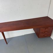 Bureau danois moderniste en teck, années 1950