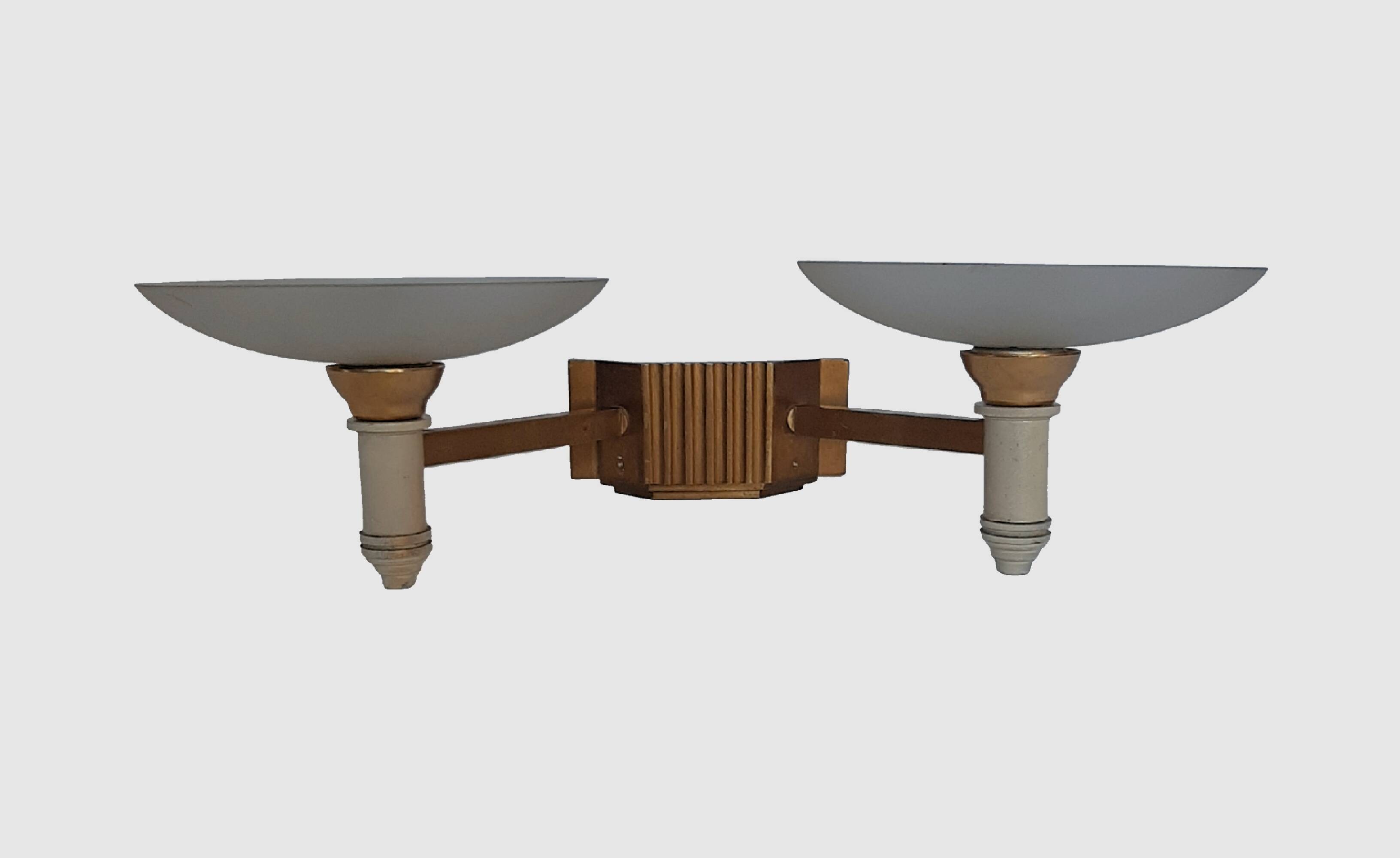 Vintage Art Deco "Modern" style wall light