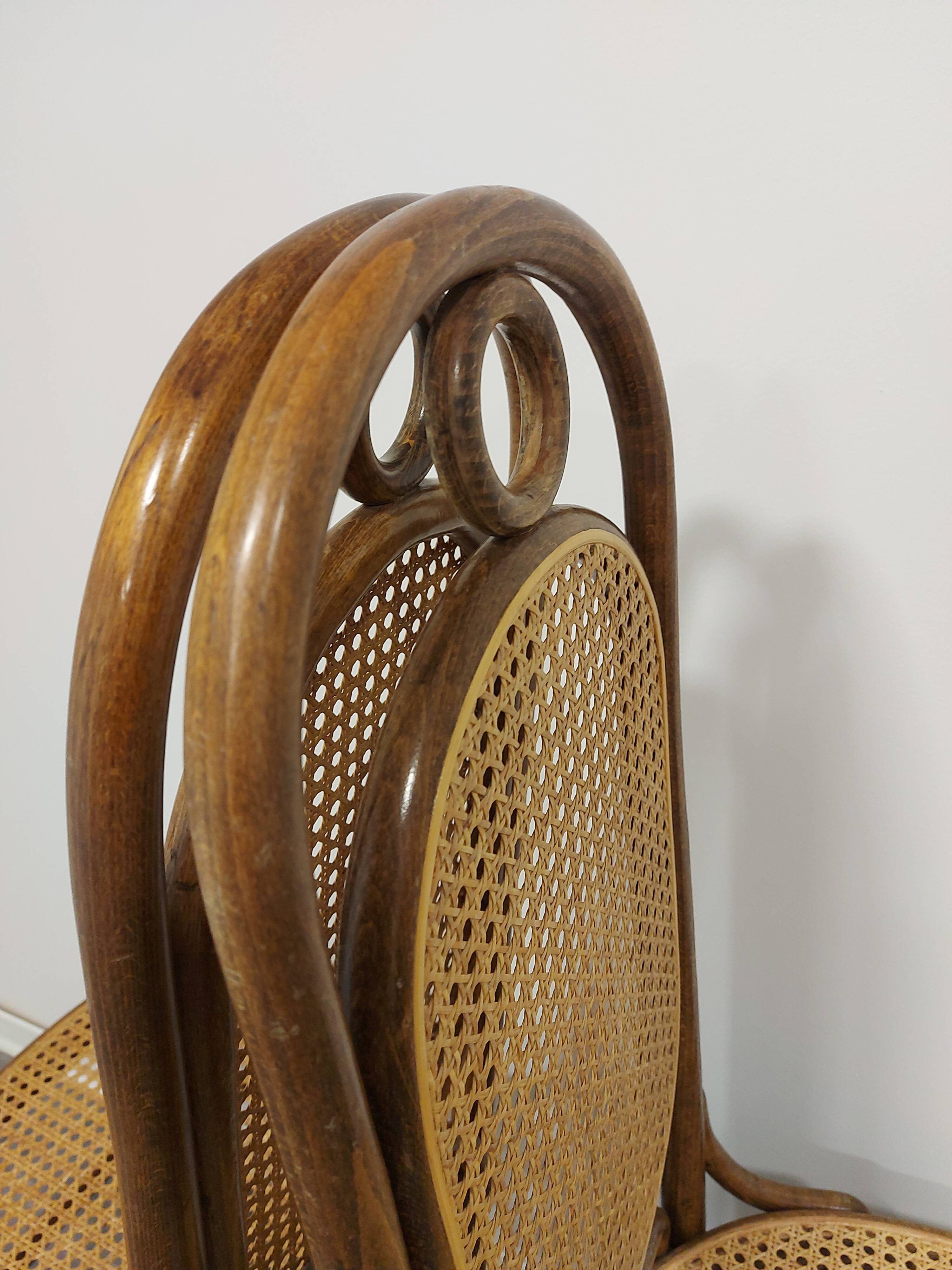 Dining chair, bentwood, m 17, high back