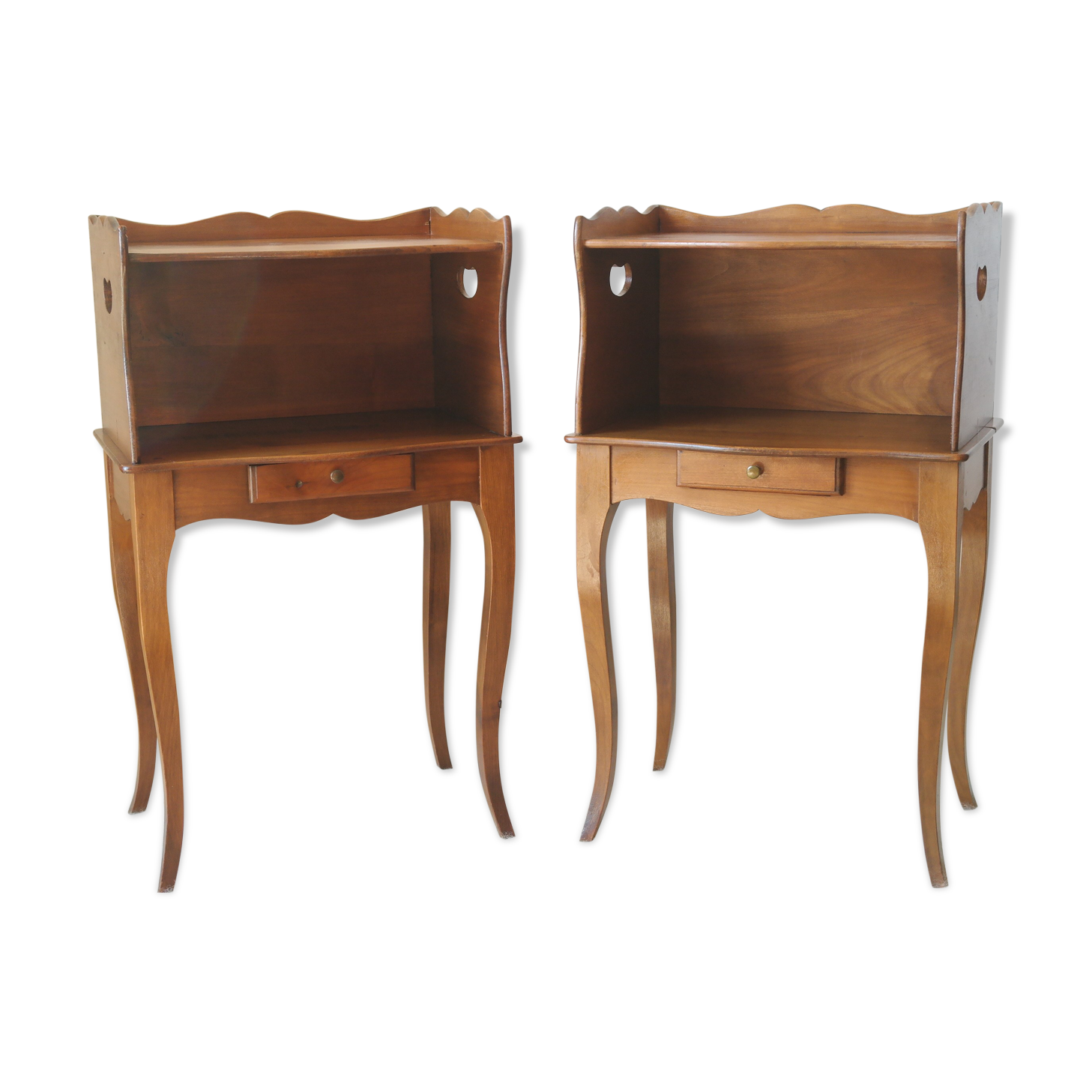 Pair of bedsides made of cherry wood