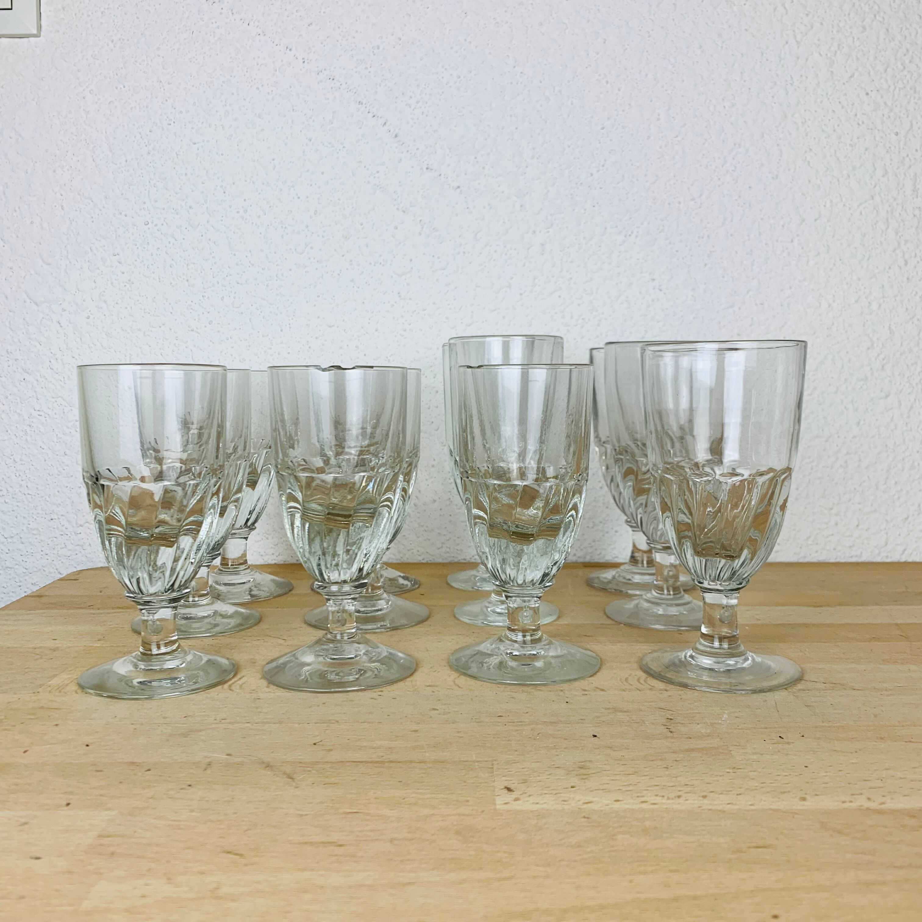 10 artisanal absinthe glasses