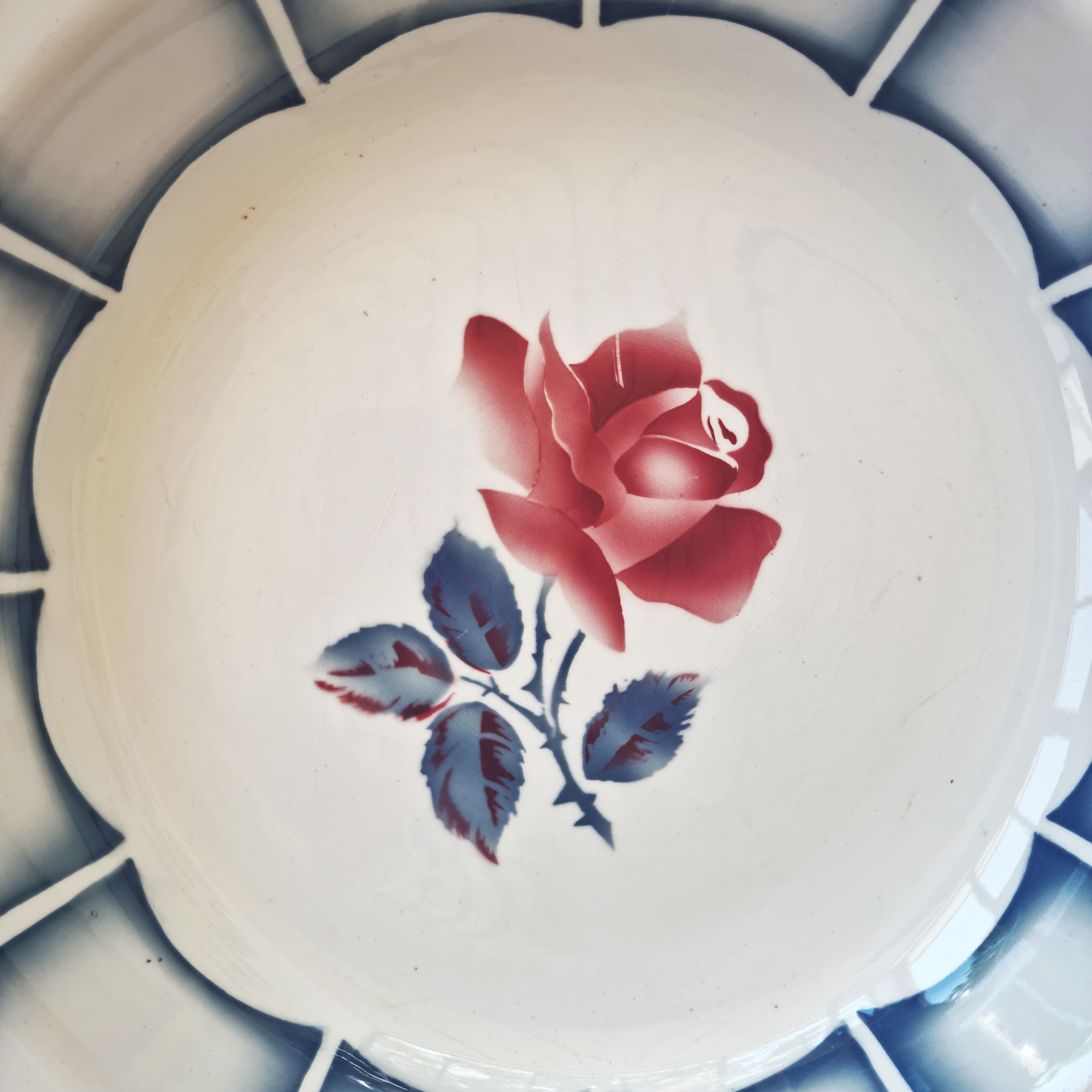 Plat creux Dauphin de Digoin