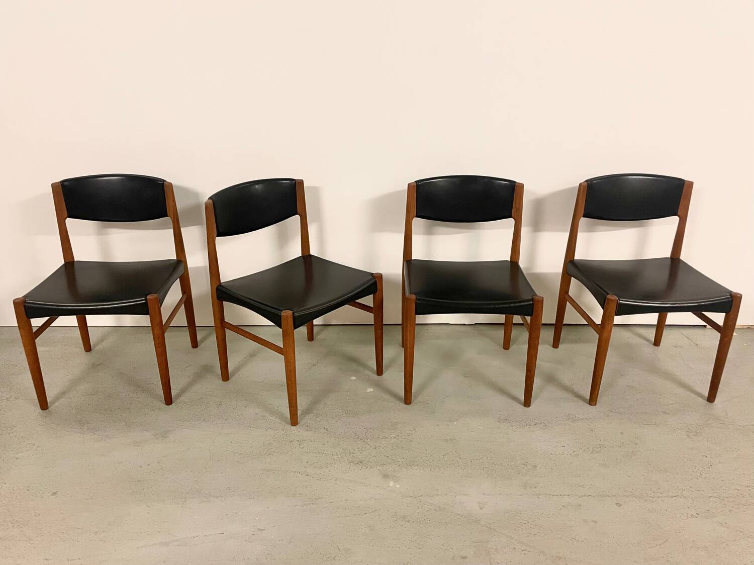 4x Scandinavian Teak Chairs by Grete Jalk MidCentury 60s