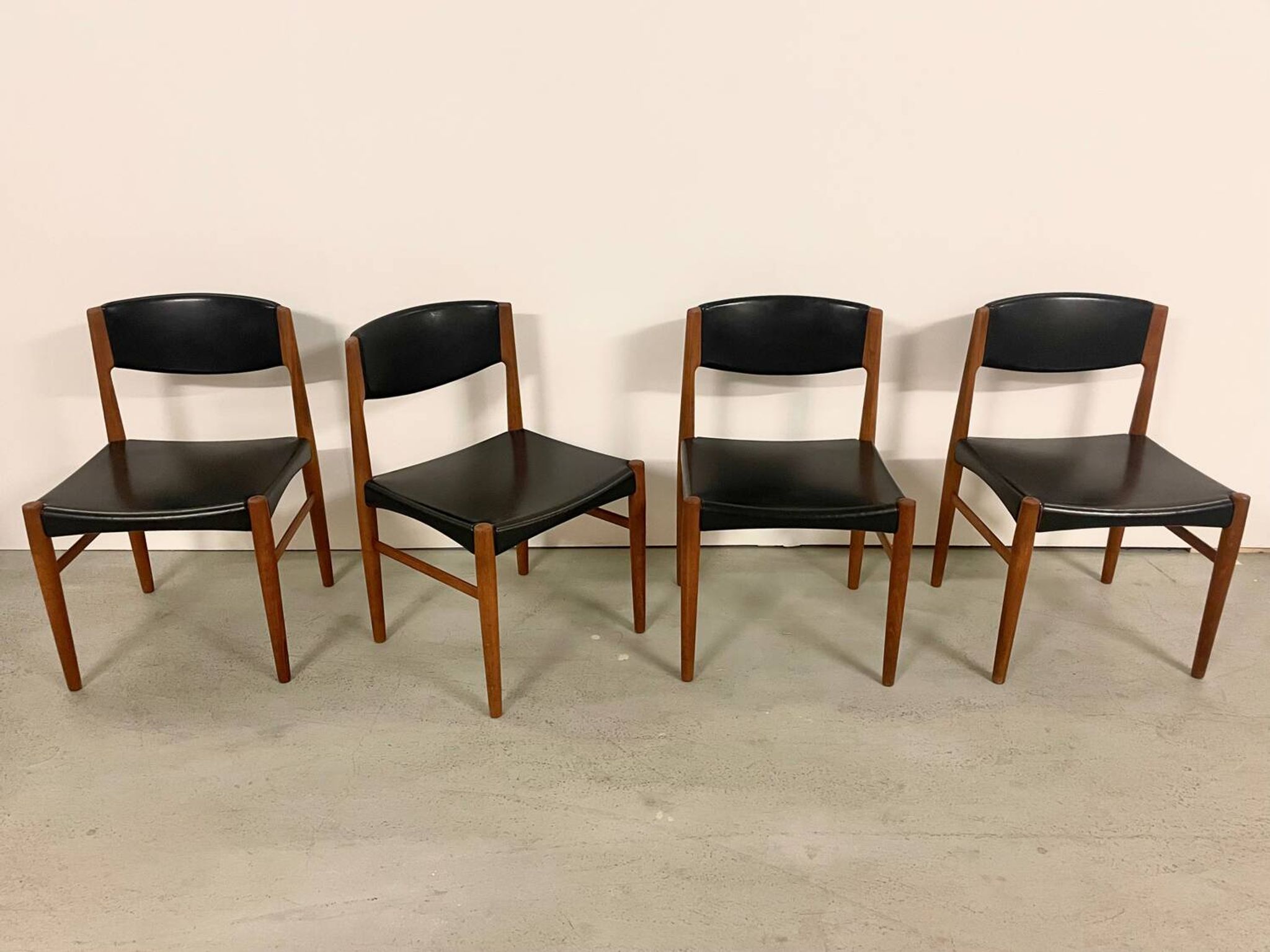 4x Scandinavian Teak Chairs by Grete Jalk MidCentury 60s