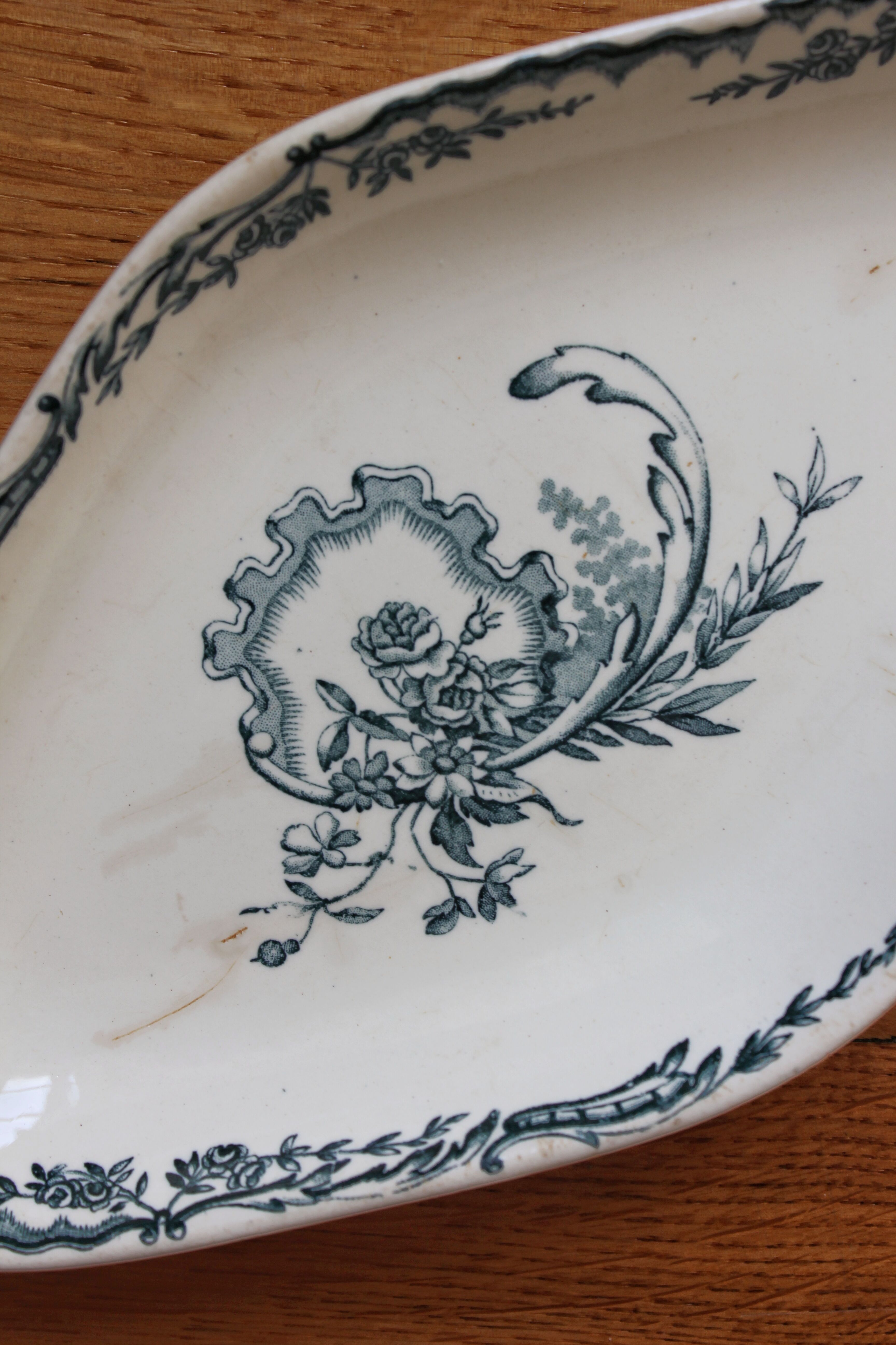 Small ramekin in iron earthenware "Trianon" model from Salins