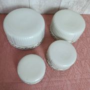 Nested salad bowls in fine decorated porcelain