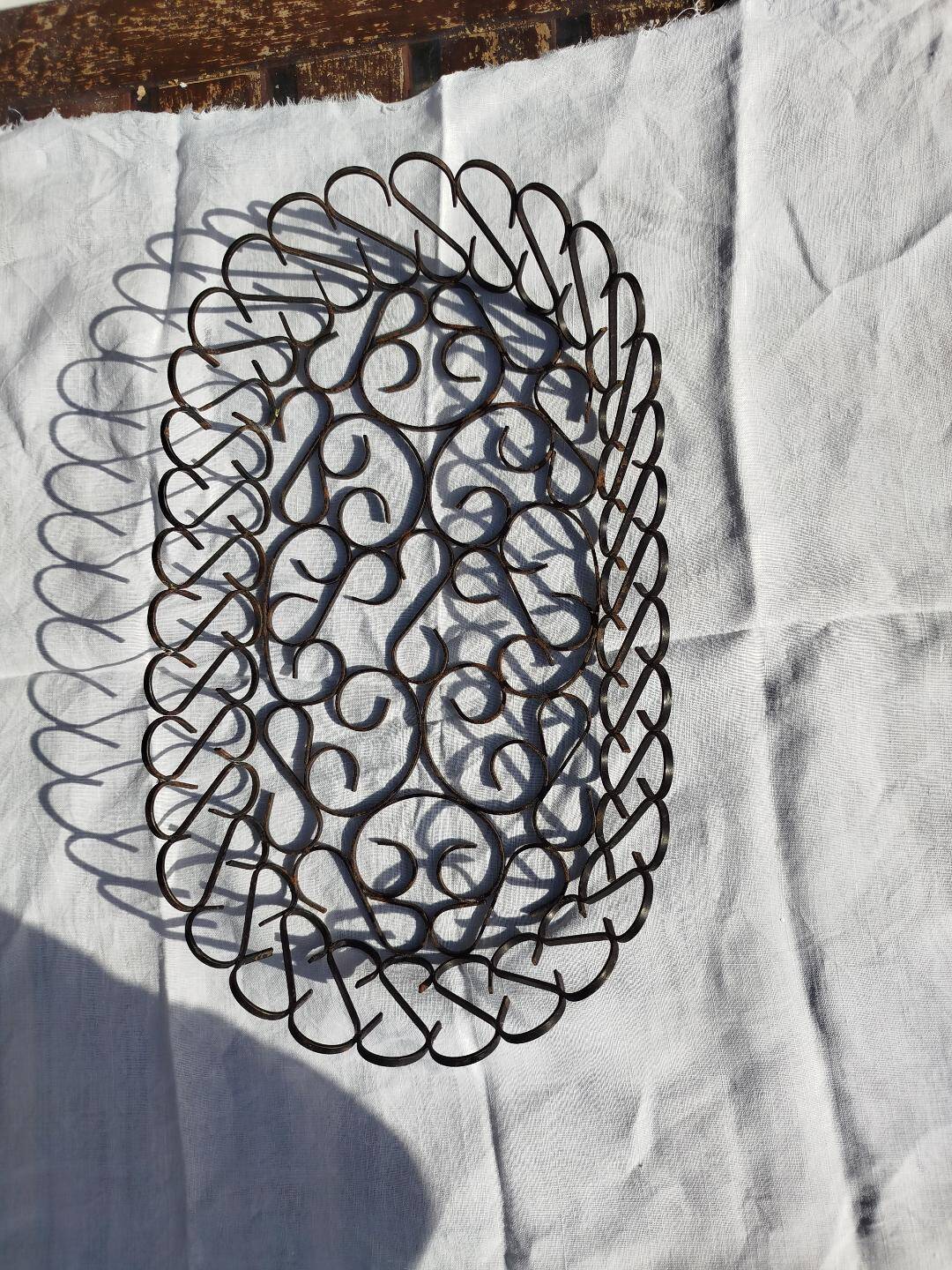 Fruit or bread bowl, wrought iron