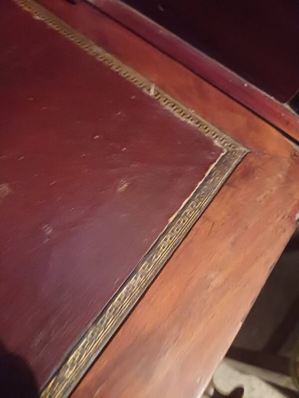 Bureau Bonheur du Jour à cylindre XVIIIème