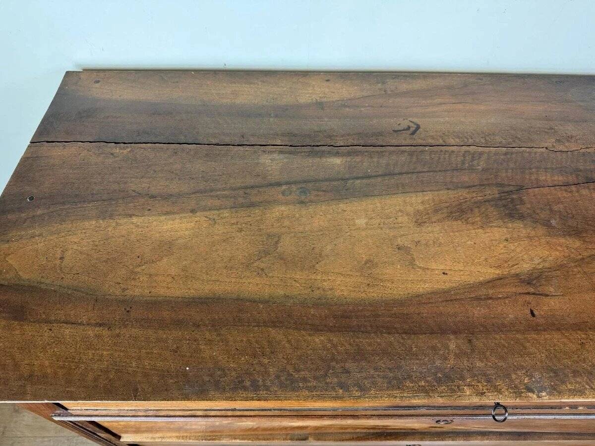 Louis-Philippe walnut commode – 19th century