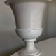 Vase Medicis Jean Roger en terre blanche